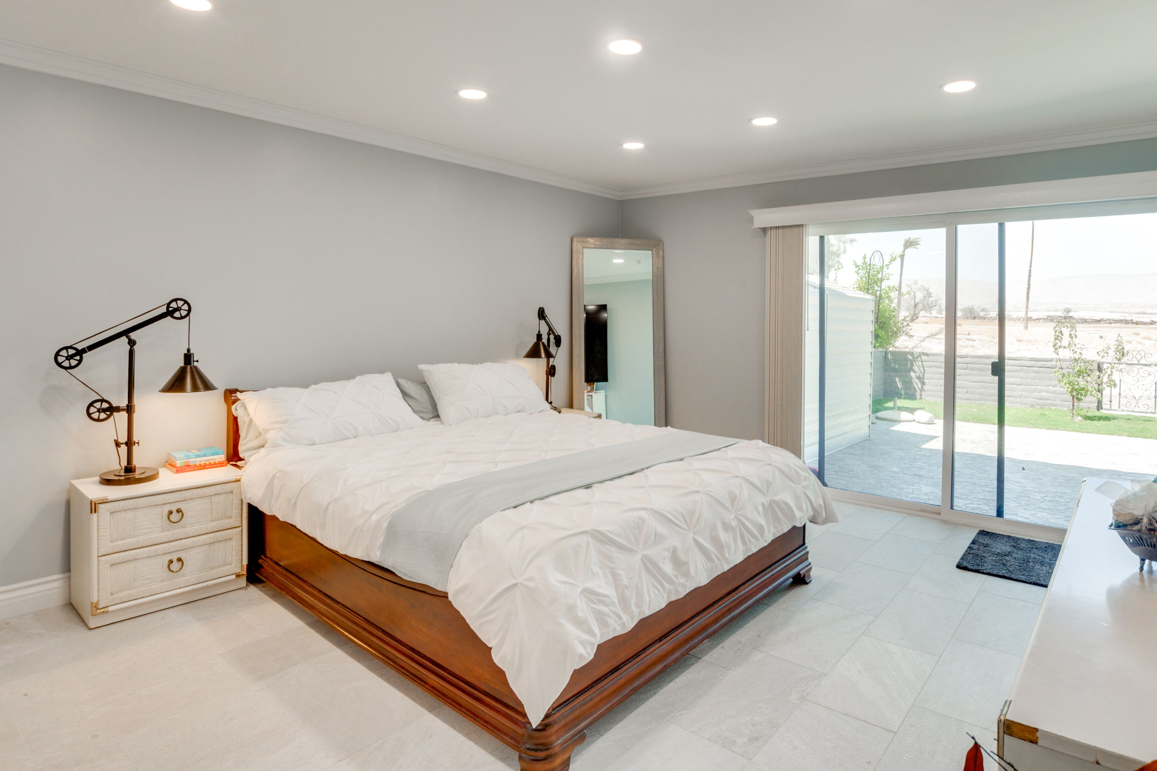 Bedroom 1 | King Bed | Linens Provided
