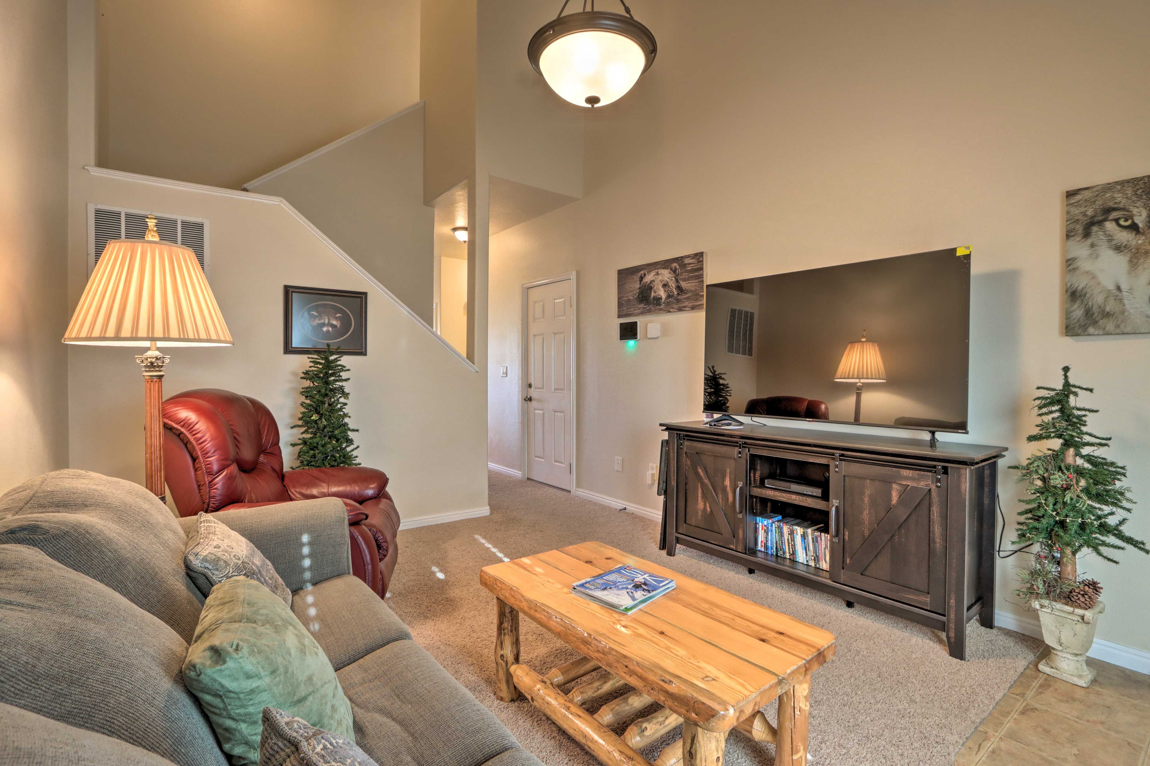 Living Room | Smart TV
