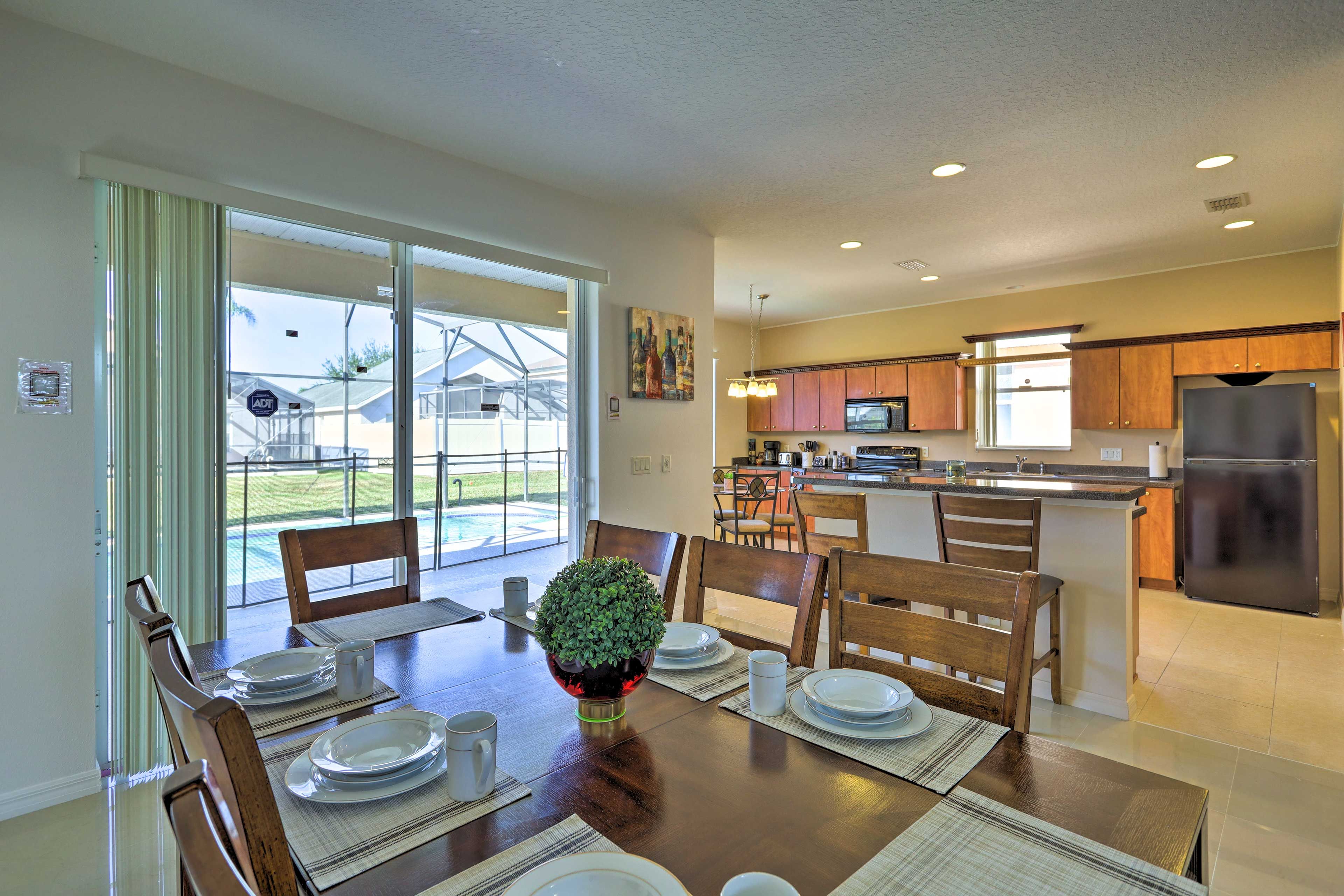Dining Area | Dishware/Flatware