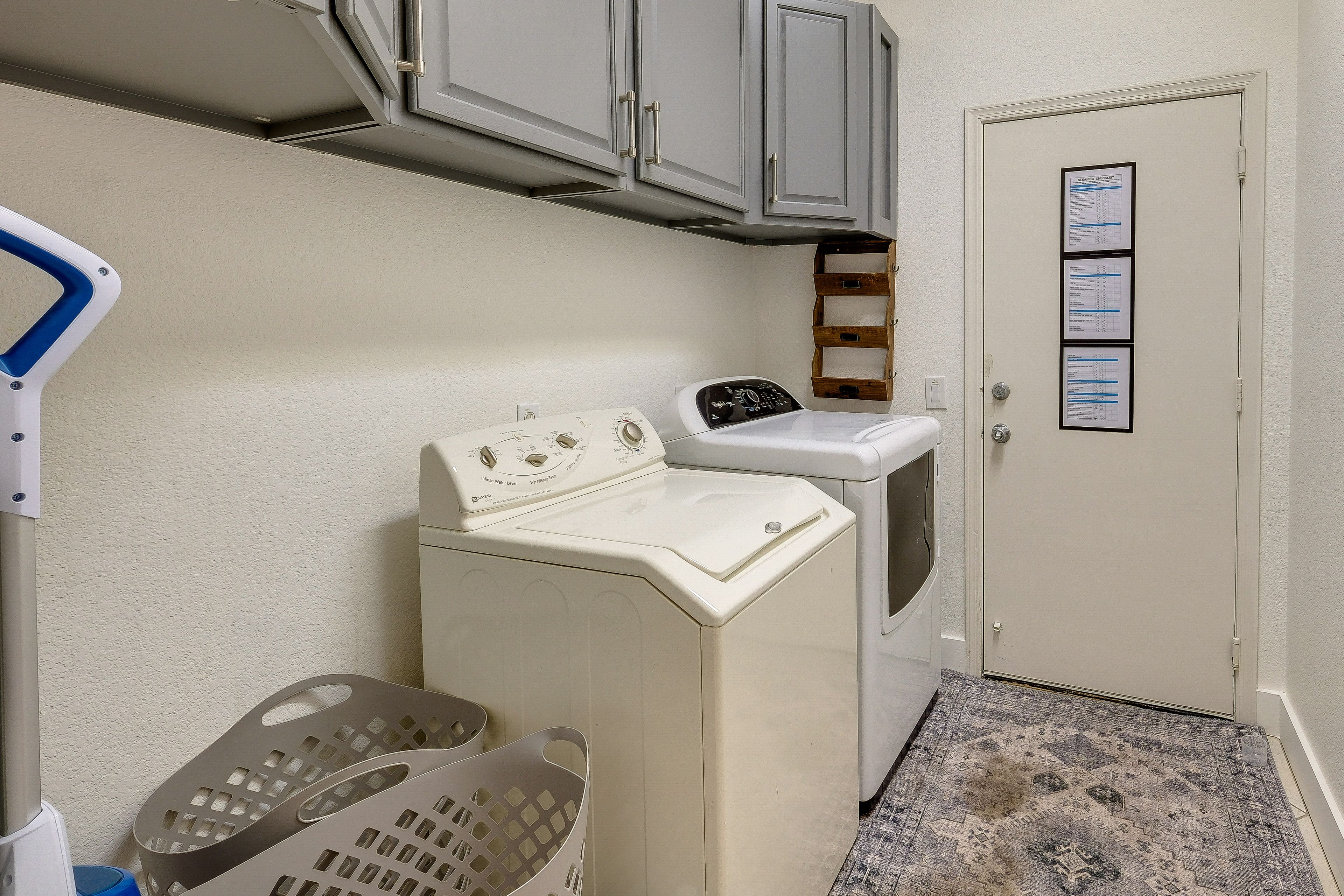 In-Unit Laundry | Laundry Detergent