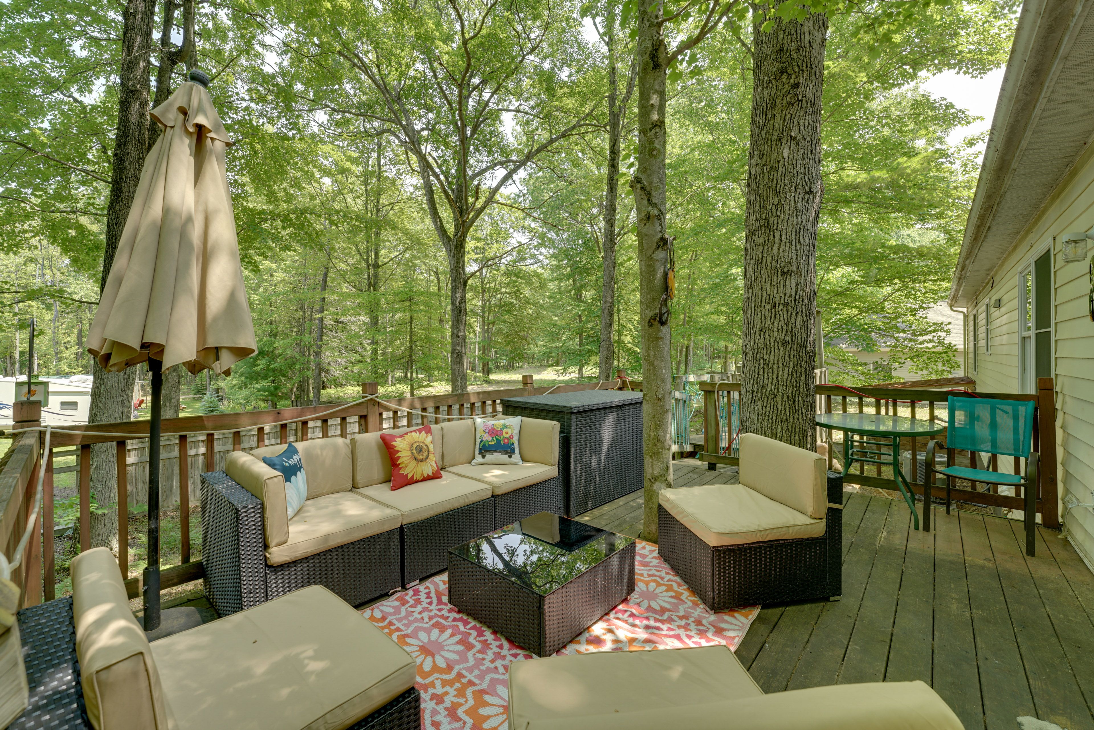 Private Deck | Gas Grill