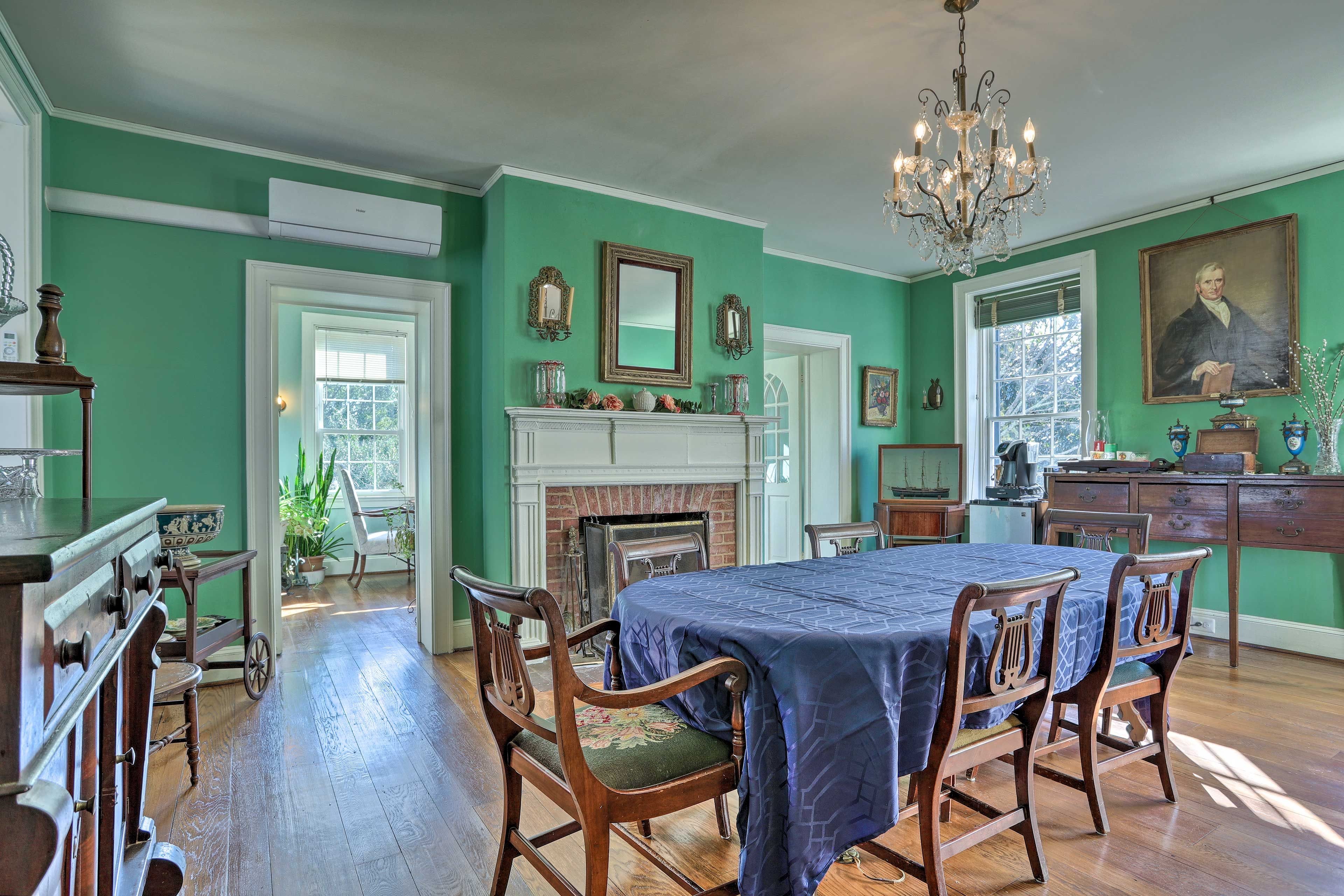 Dining Room | 1st Floor