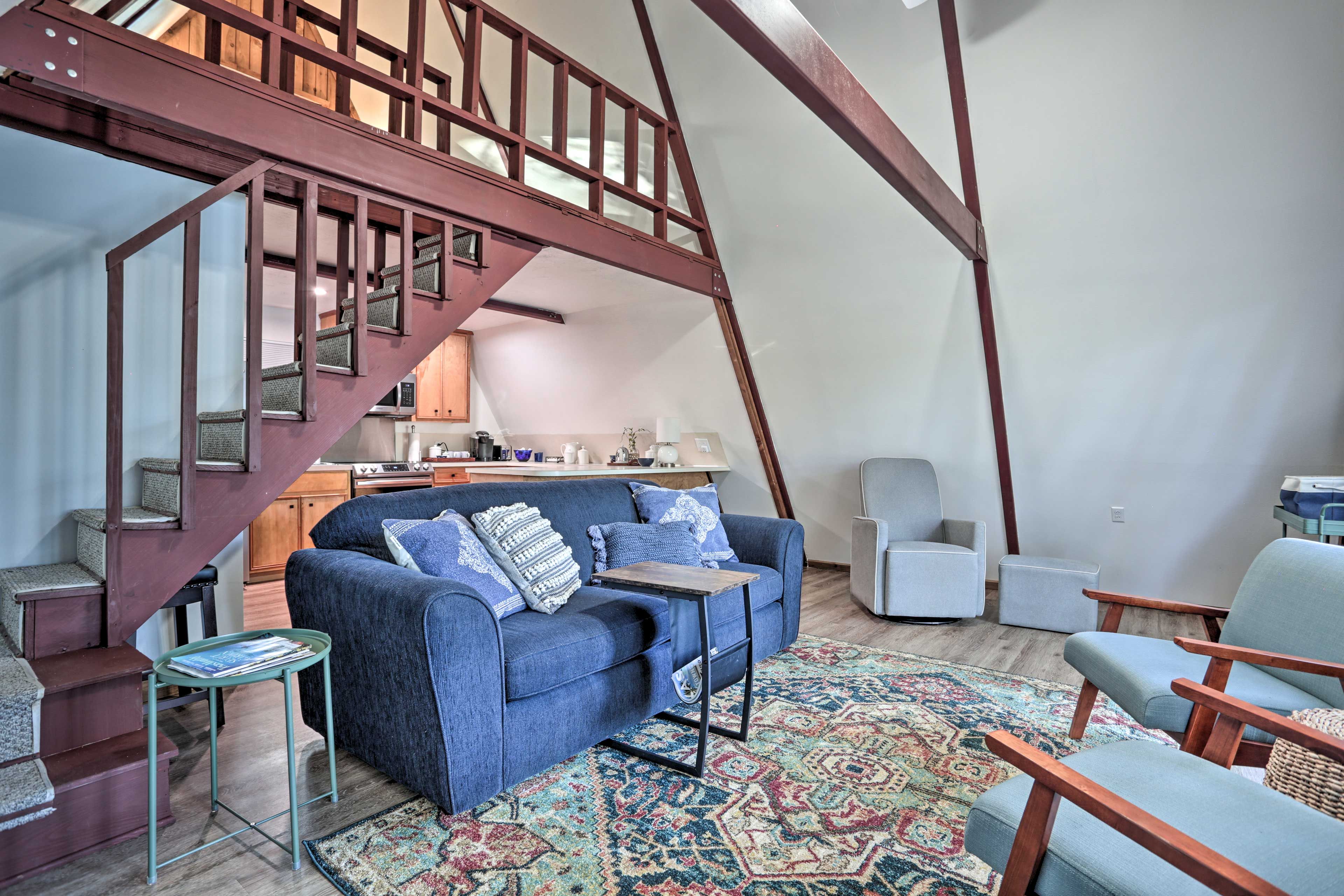 Living Room | Free WiFi