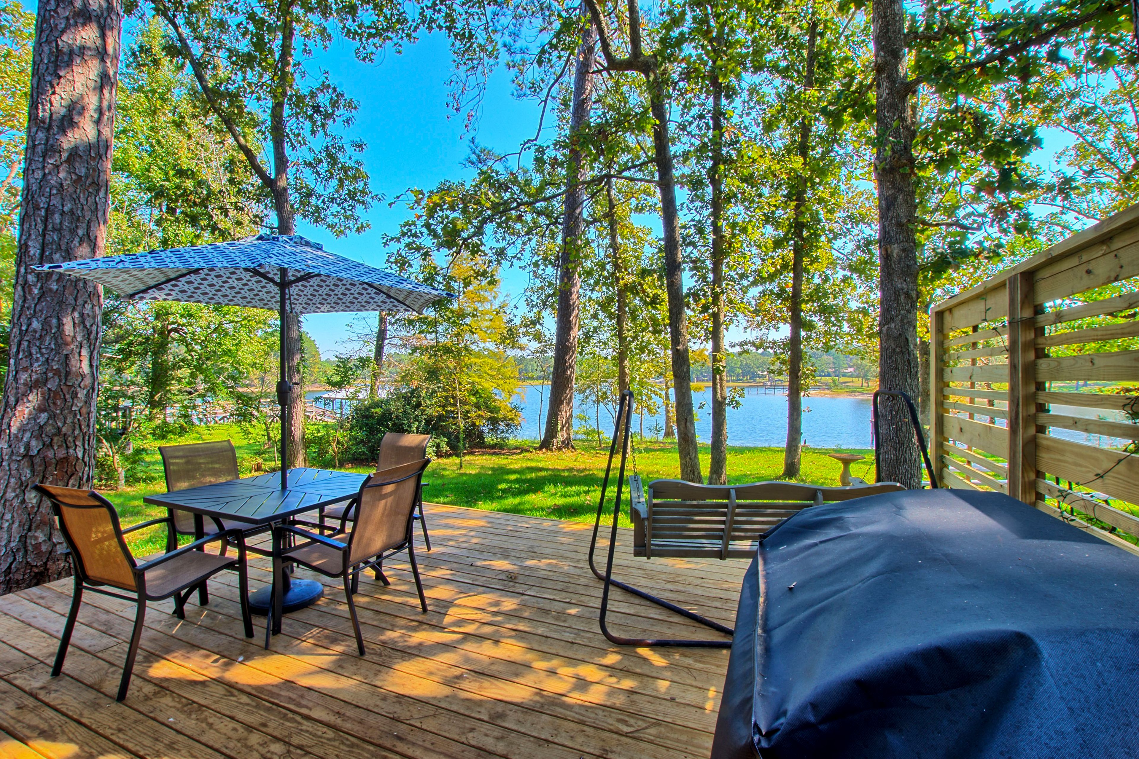 Private Deck | Gas Grill