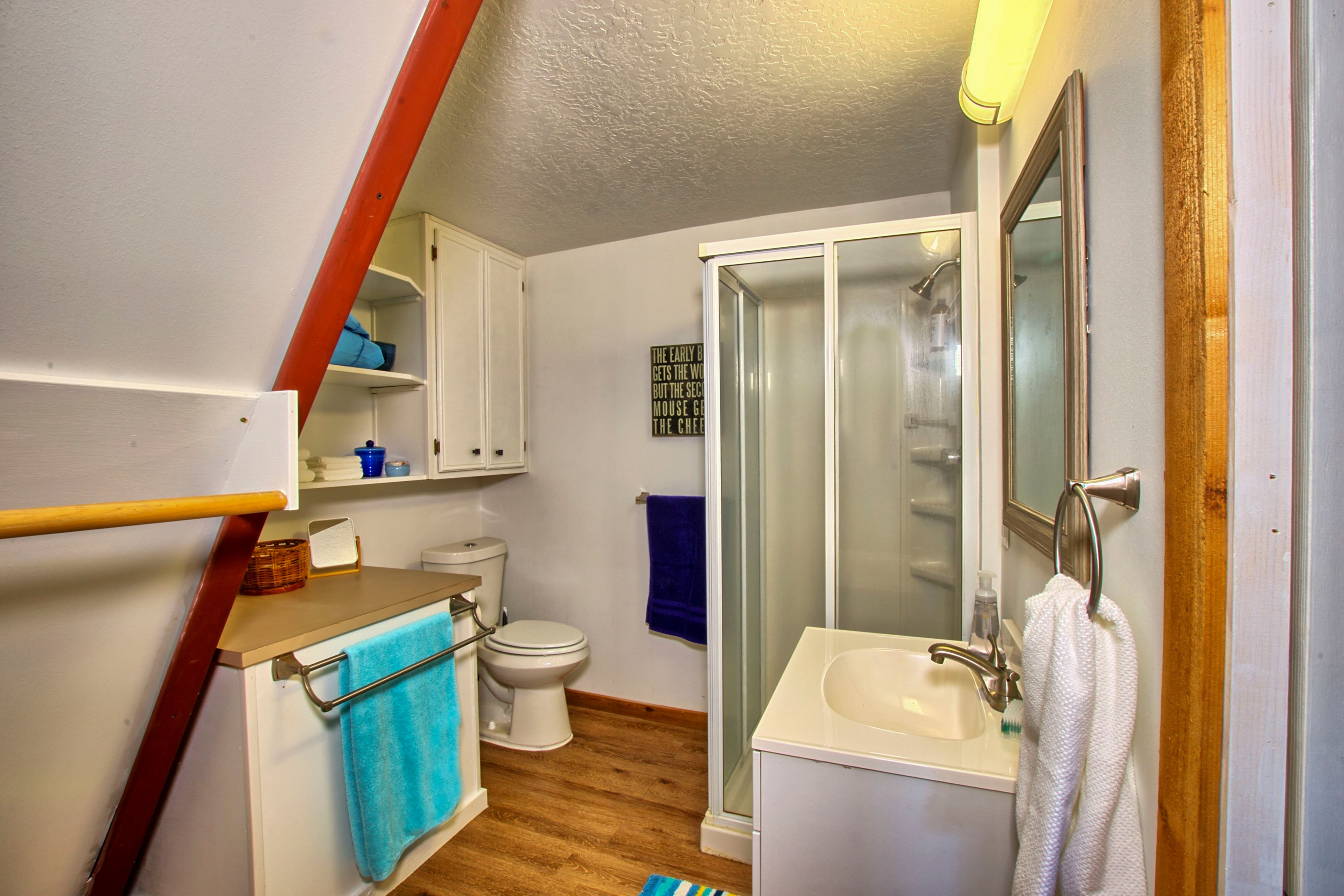 Full Bathroom