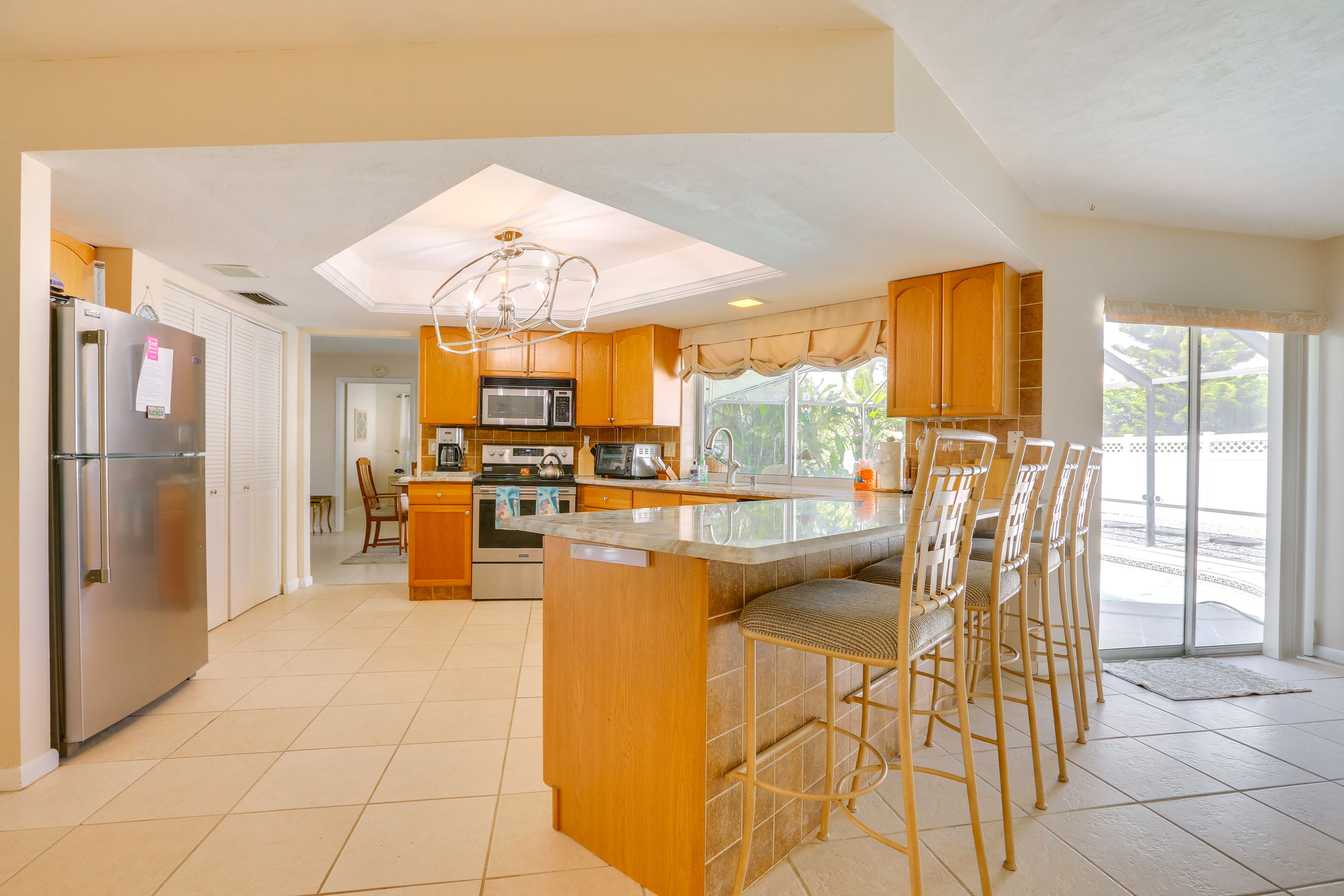 Kitchen | Dishwasher | Drip Coffee Maker | Dishware/Flatware