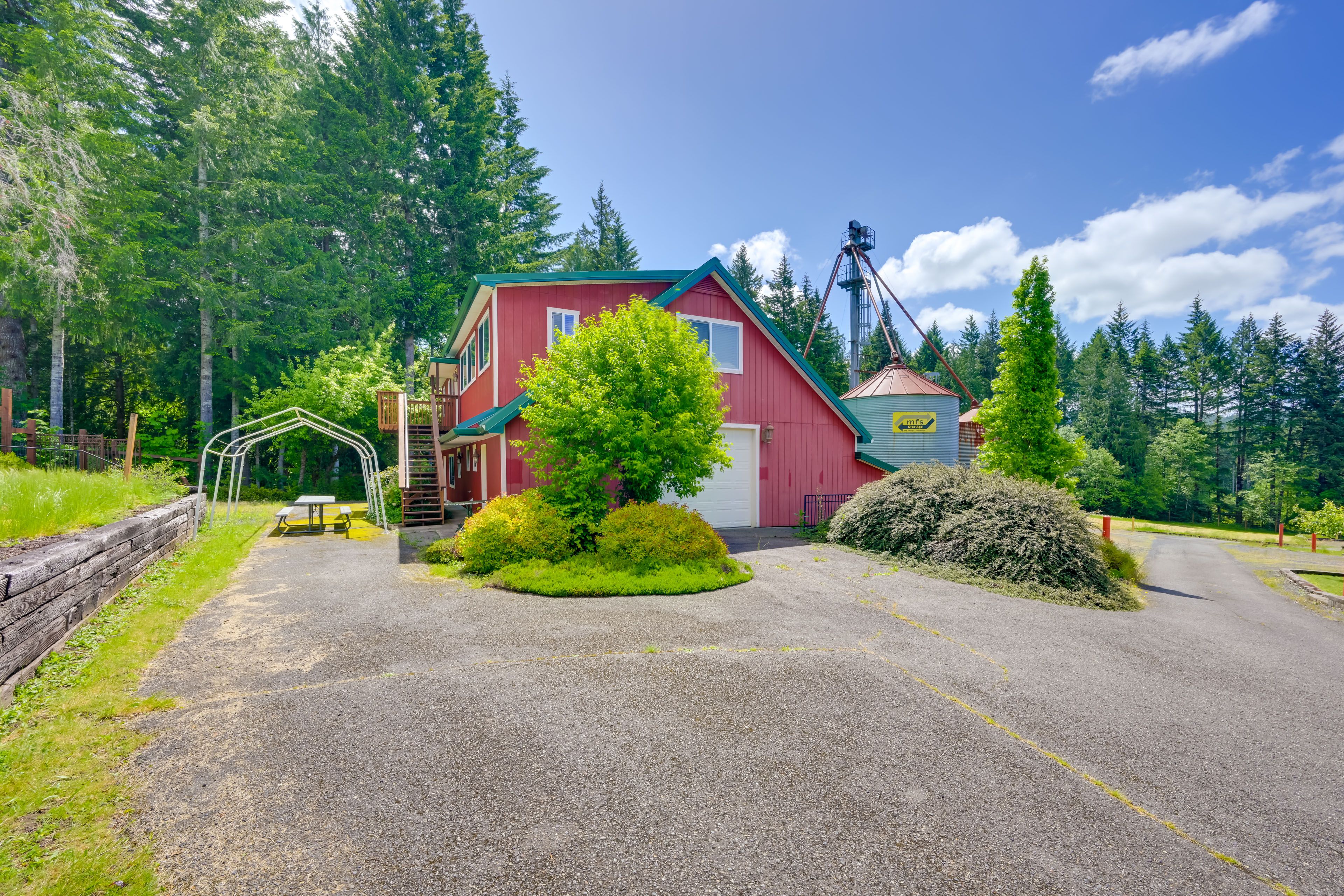 Driveway Parking | Additional Covered Parking