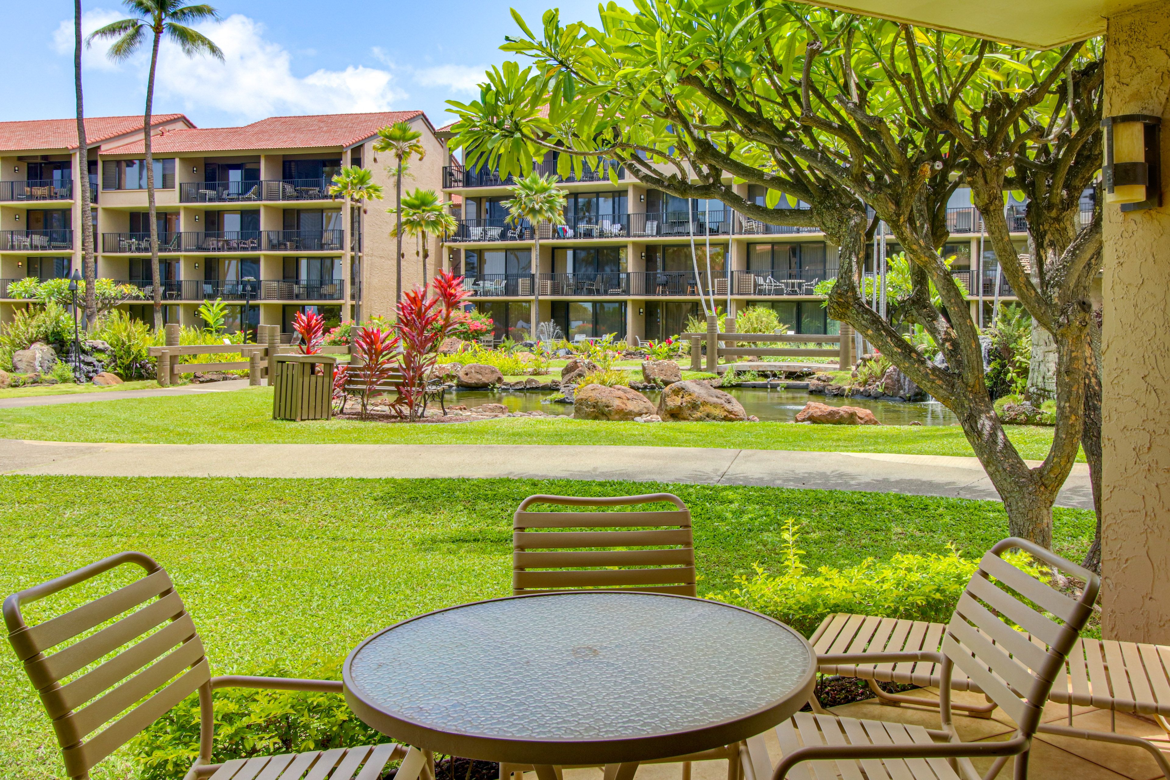 Private Covered Patio | Single-Story Condo