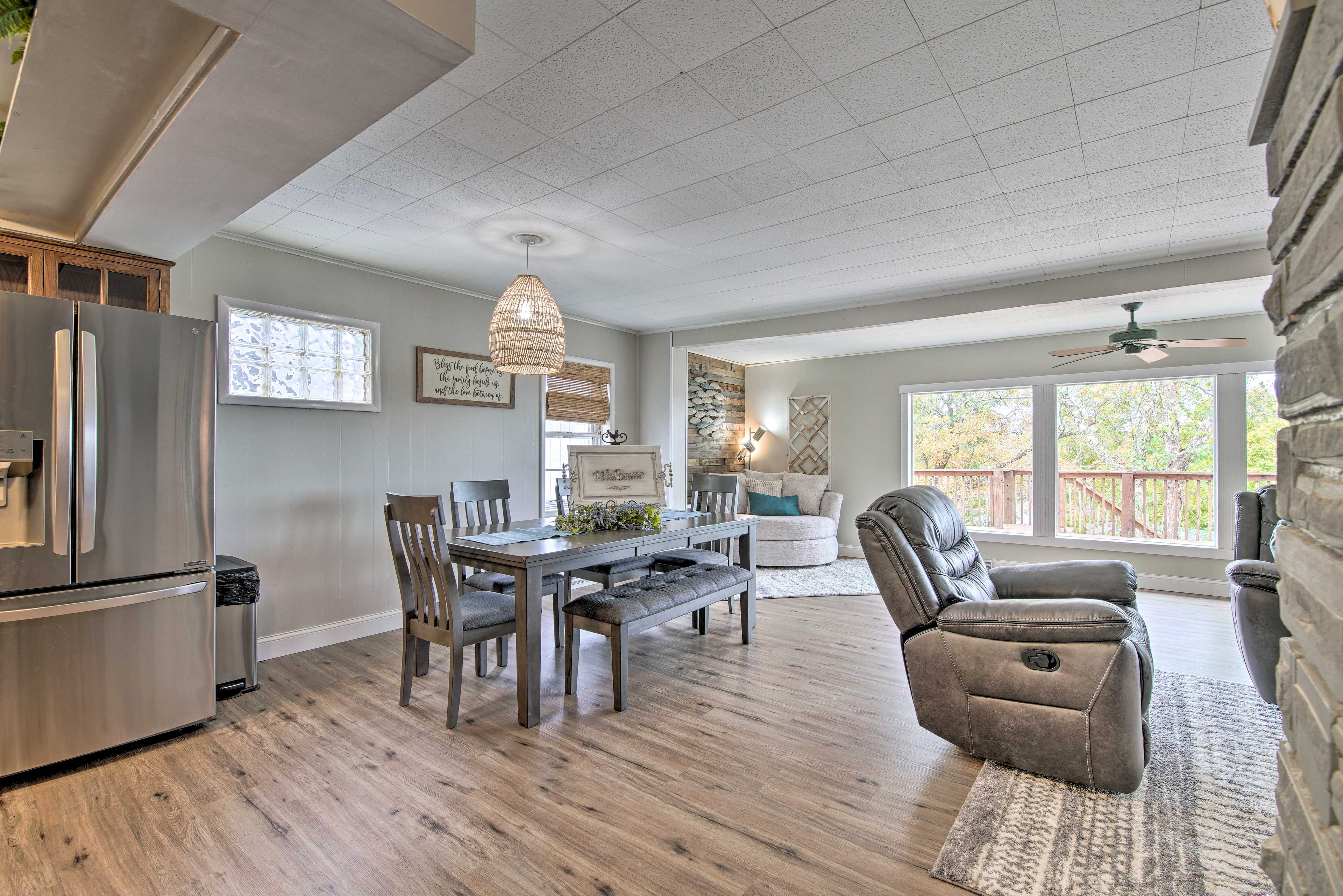 Kitchen, Dining Area & Living Room
