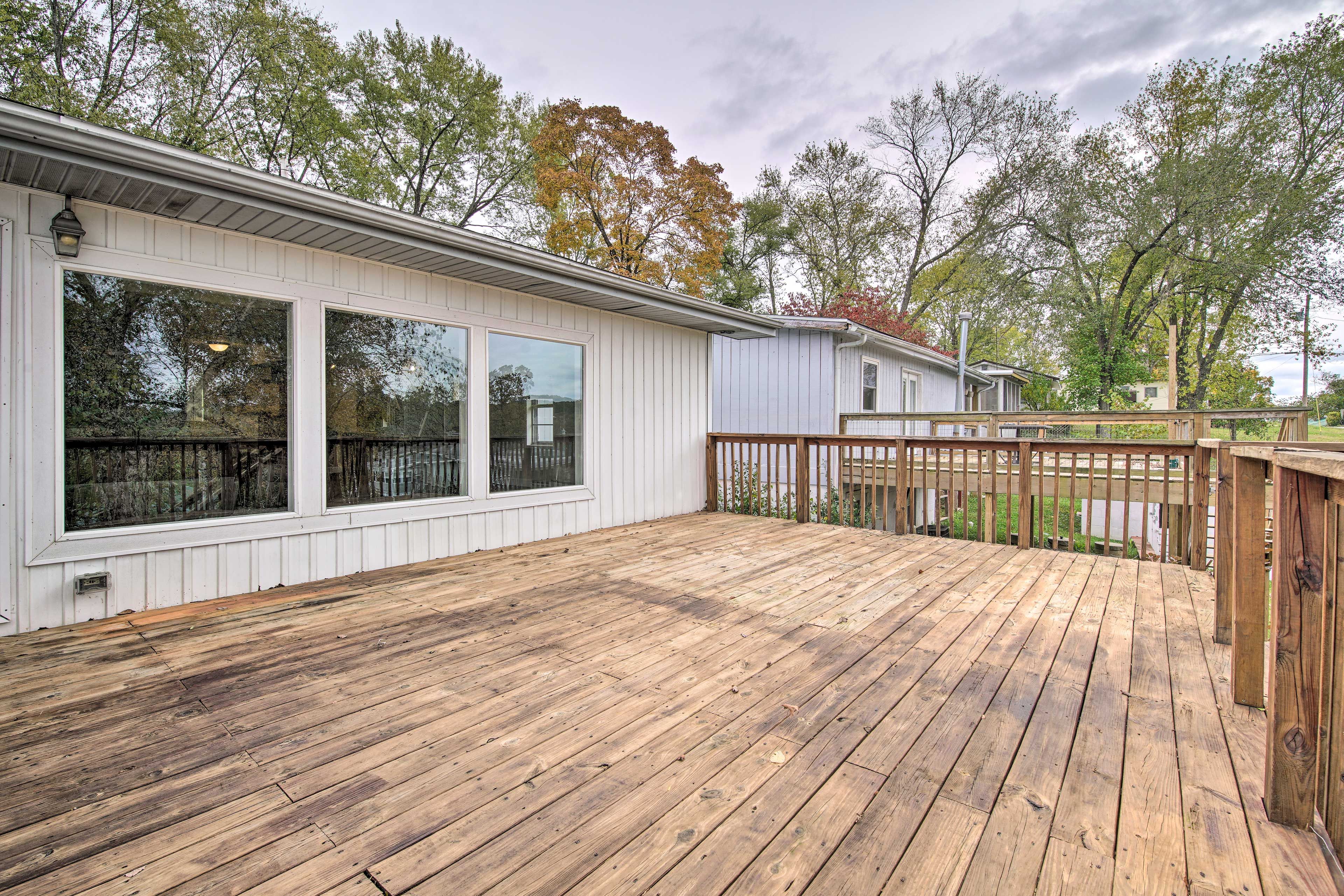 Spacious Deck