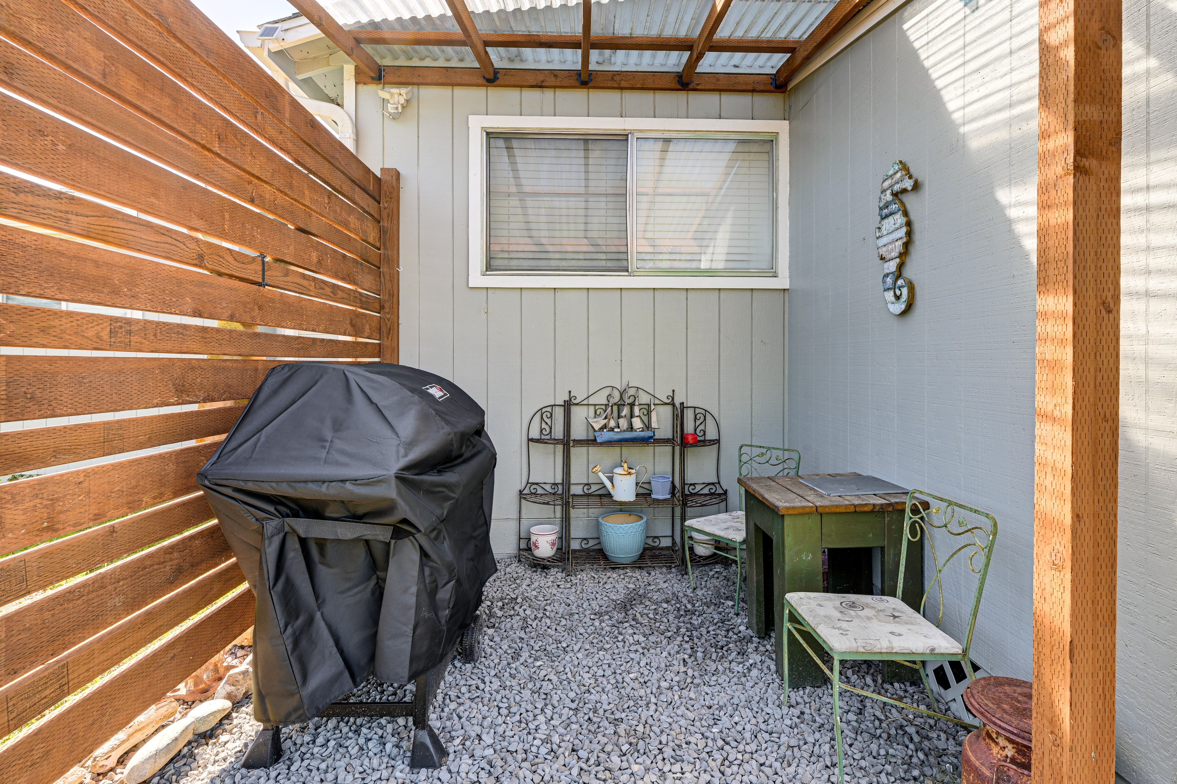 House Exterior | Gas Grill