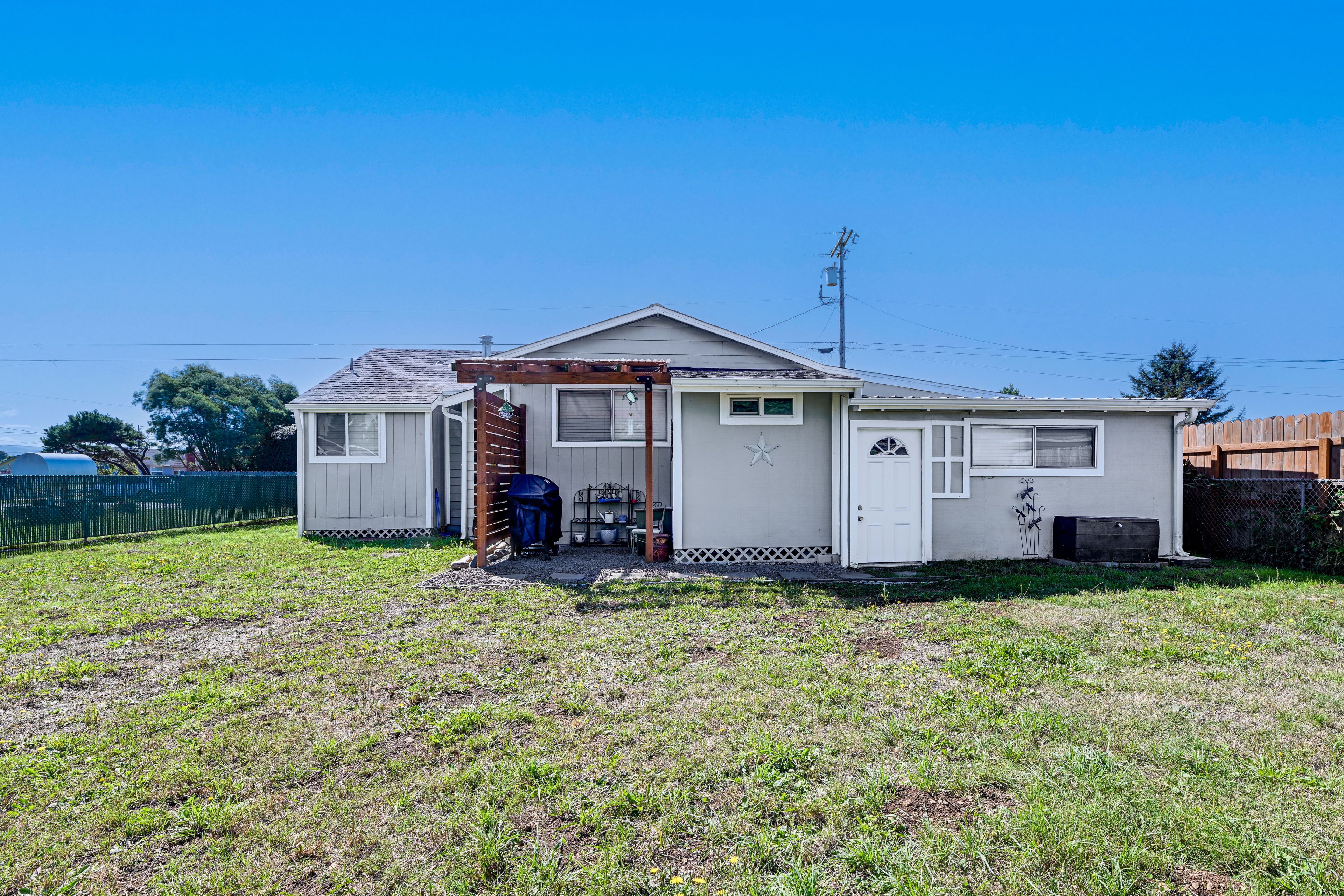 House Exterior | Private Yard