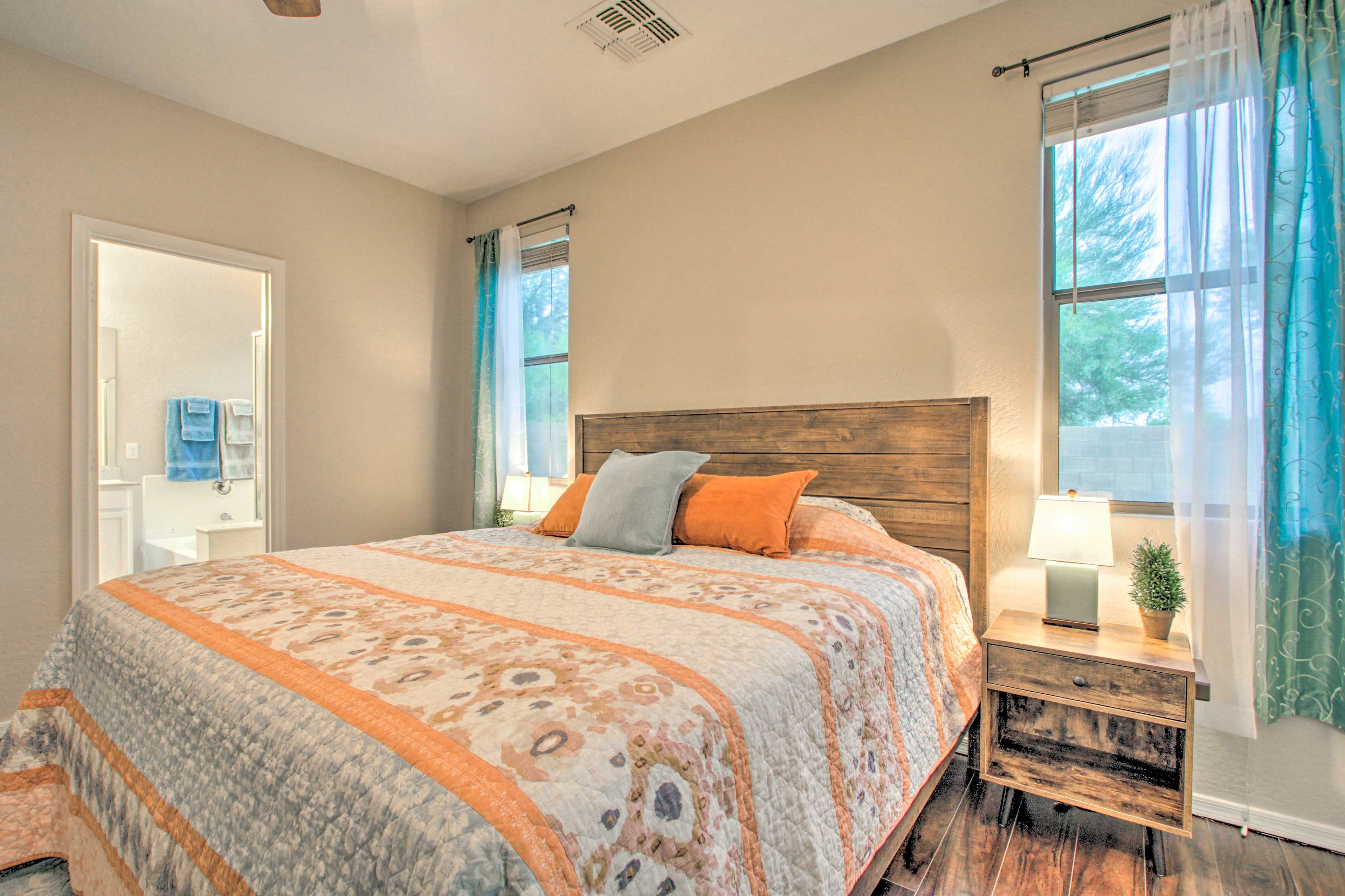 Bedroom 1 | Linens Provided