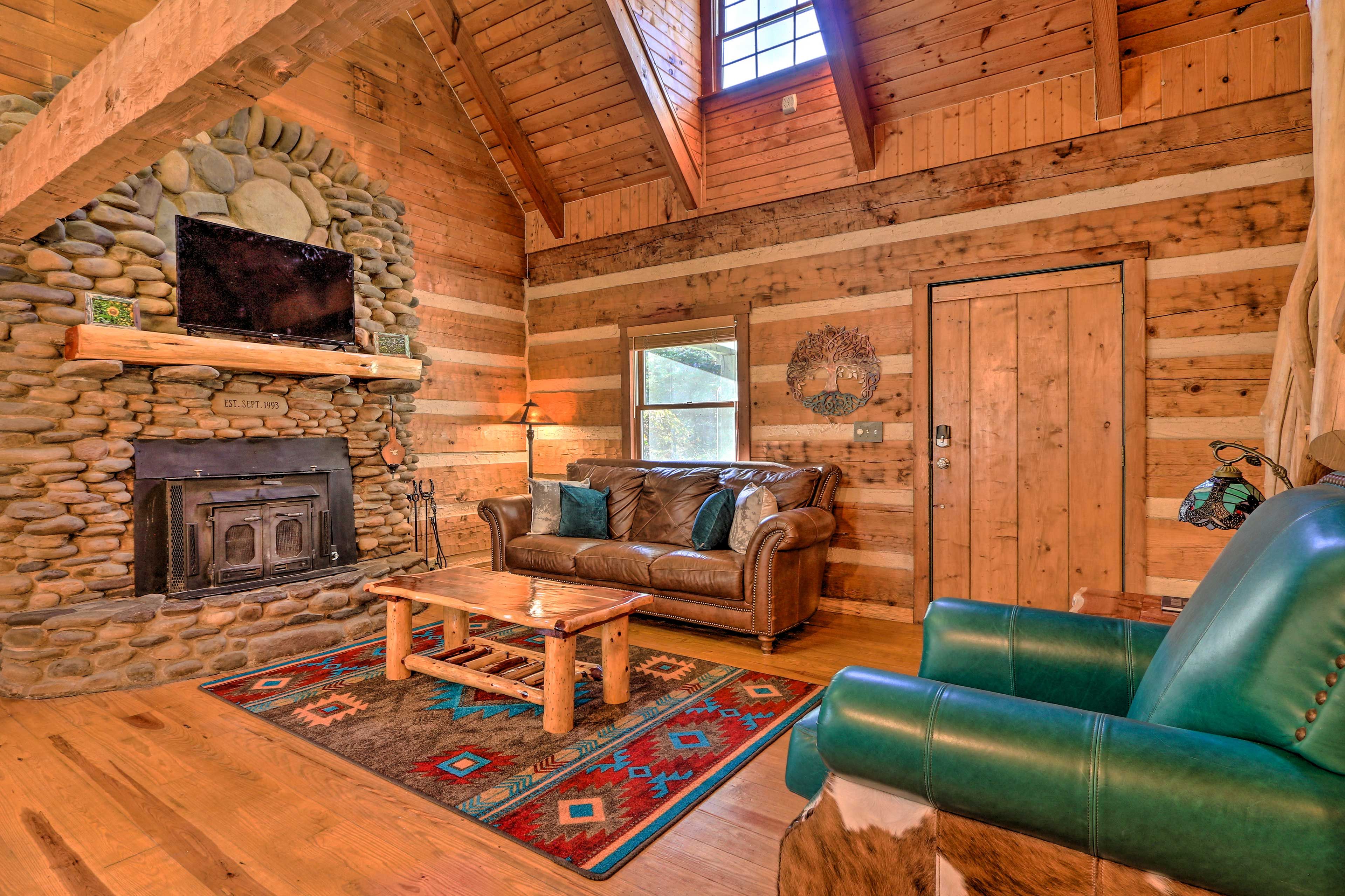 Living Room | Smart TV