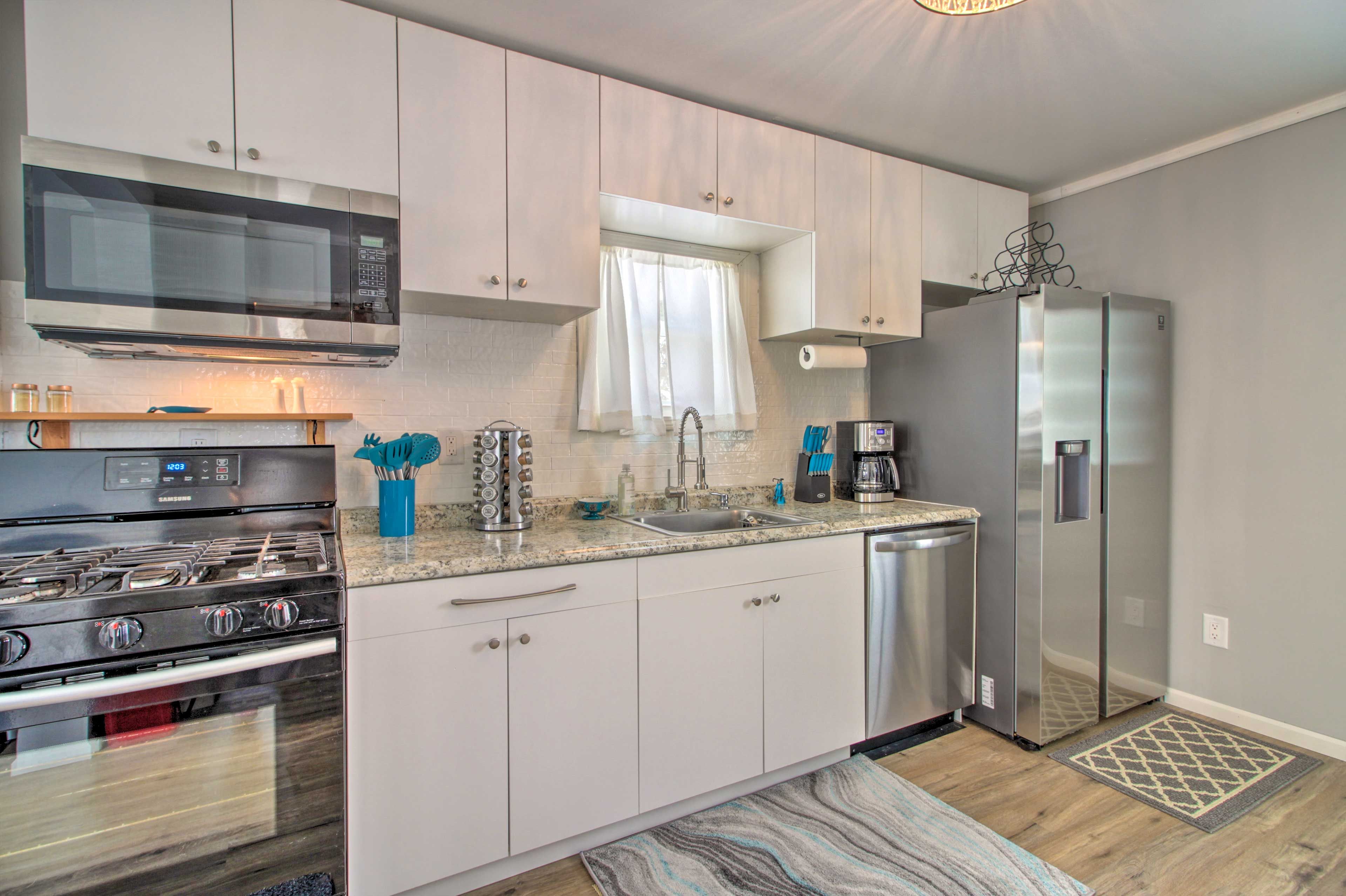 Kitchen | Fully Equipped