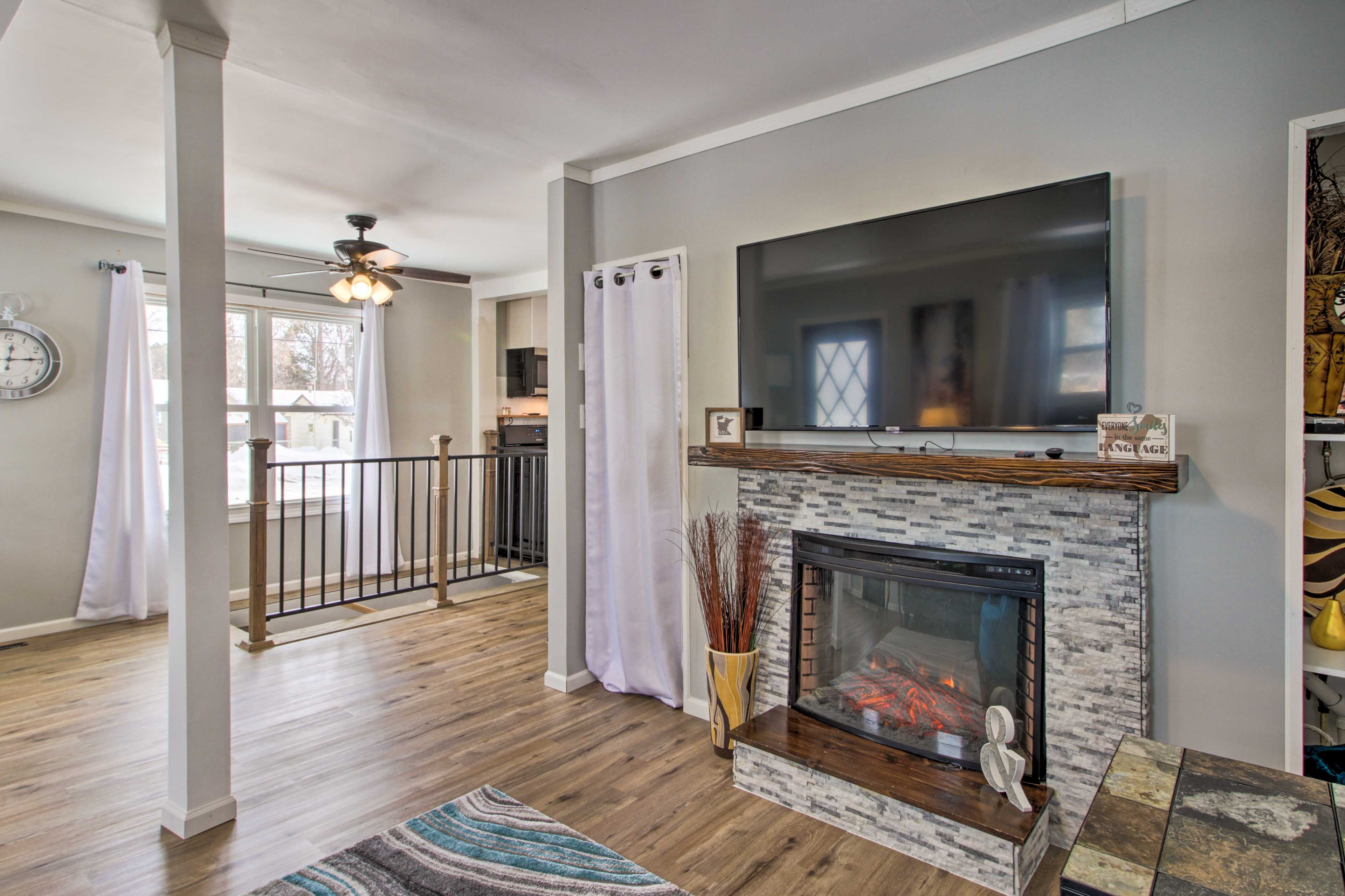 Living Room | Smart TV