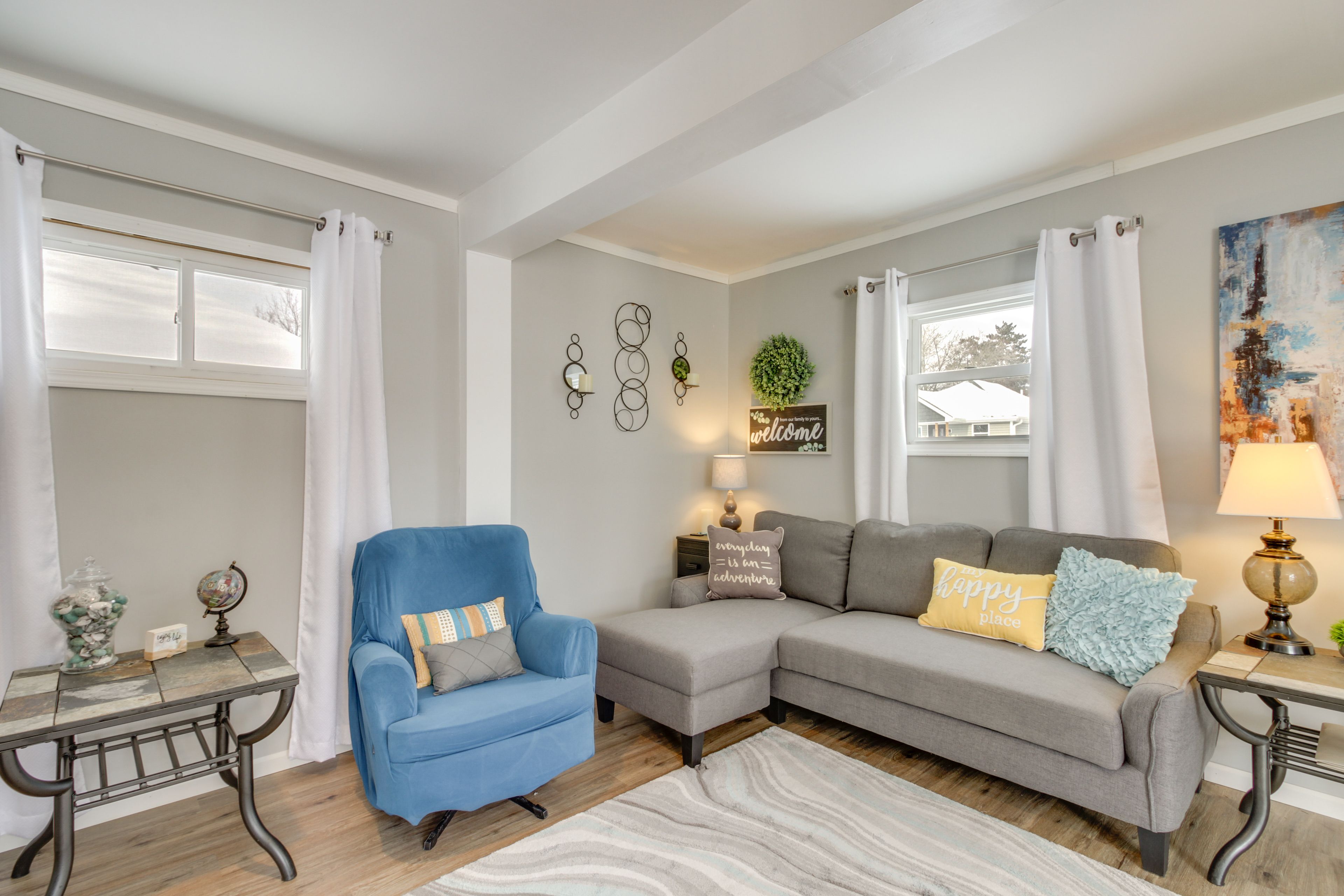 Living Room | Free WiFi | Sleeper Sofa | Central Heat | Window A/C Units