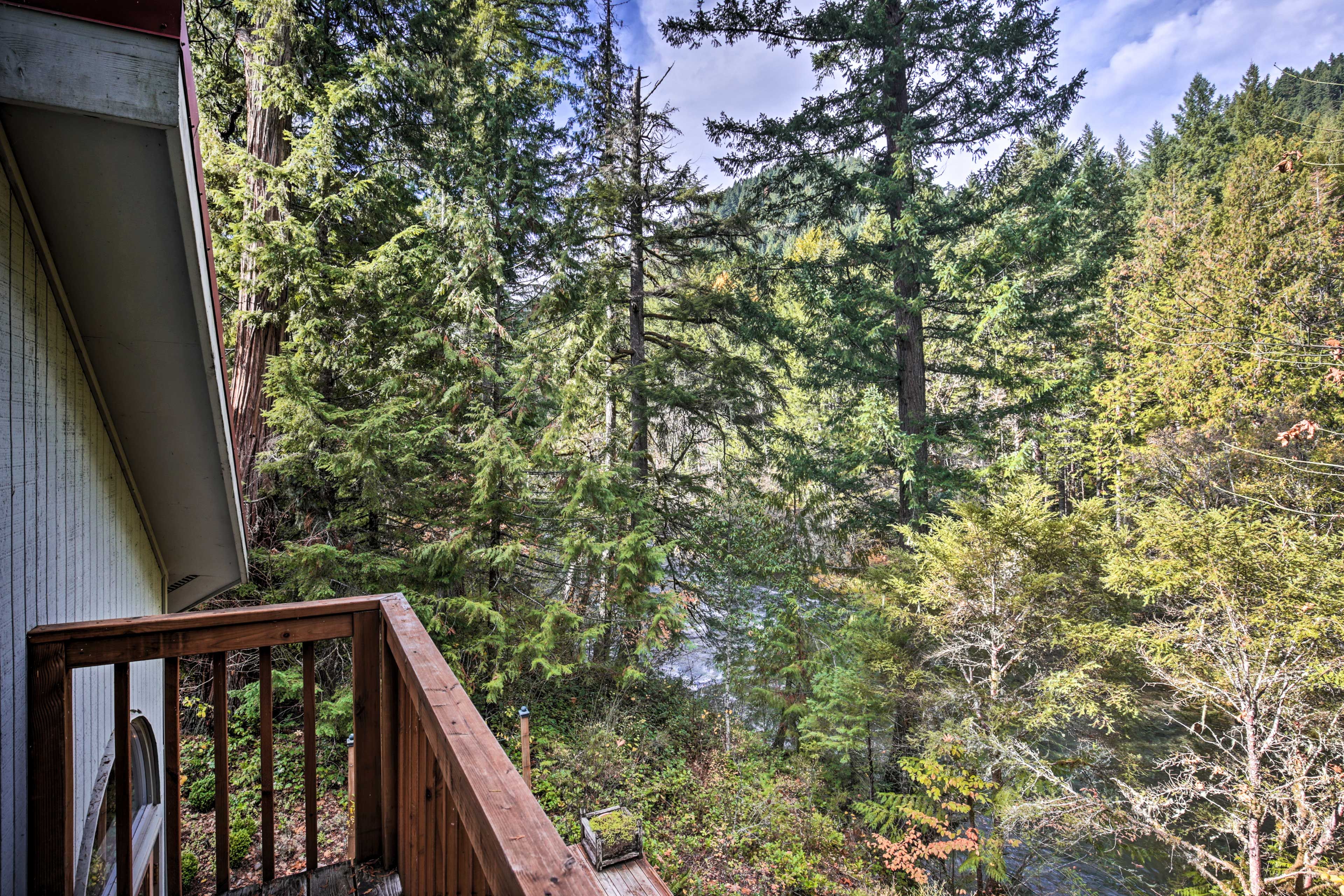 En-Suite Balcony | River & Mountain Views