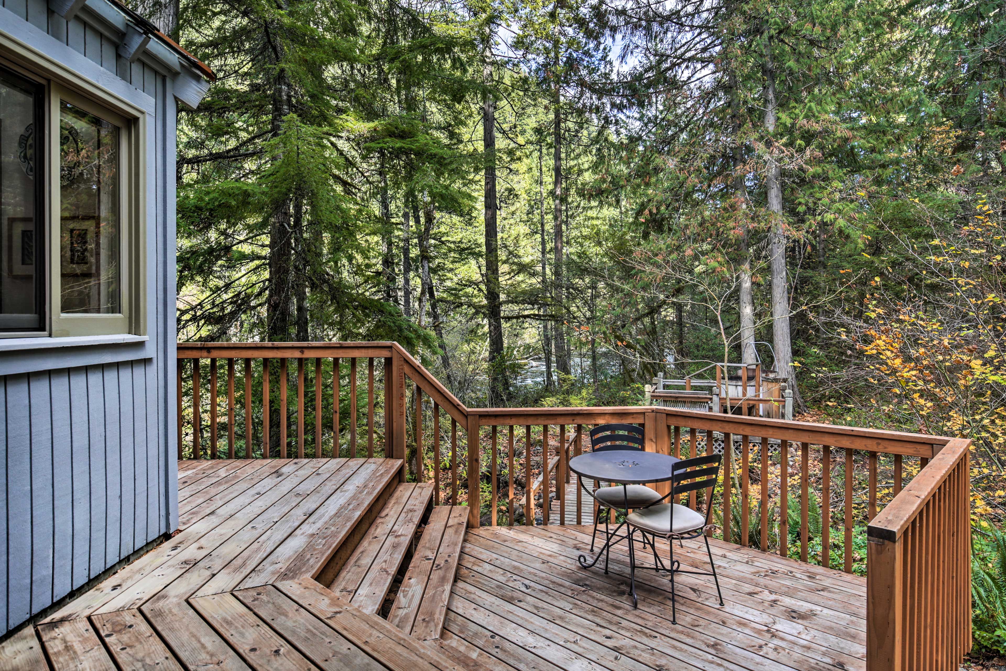 Private Deck