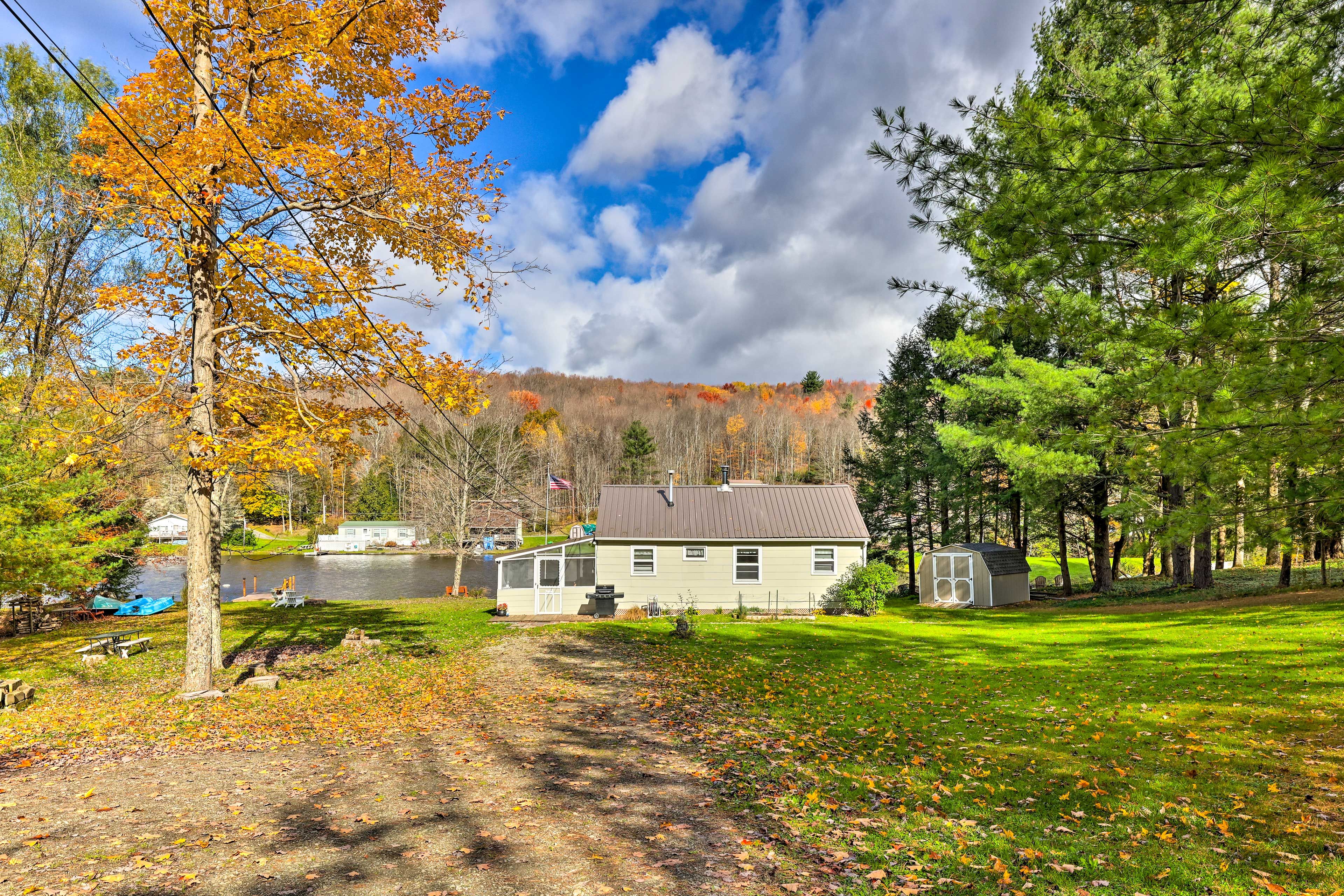 Property Exterior | Driveway Parking (2 Vehicles)