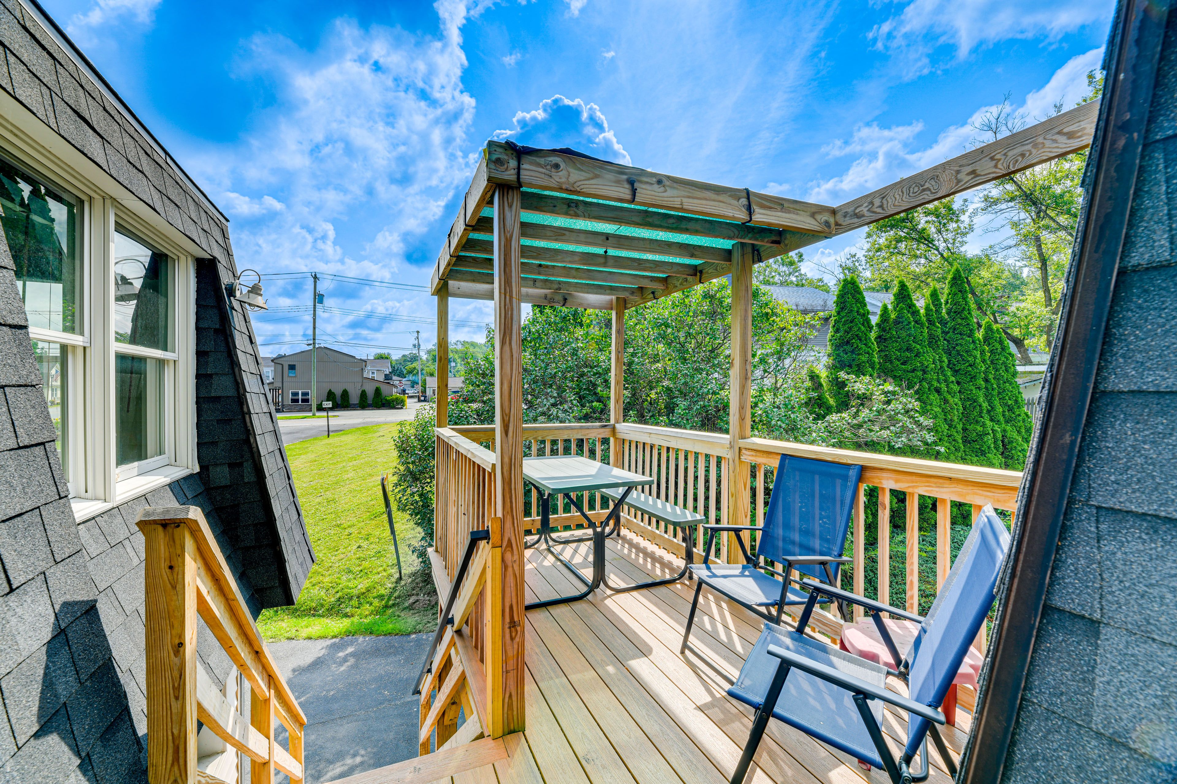 Private Deck