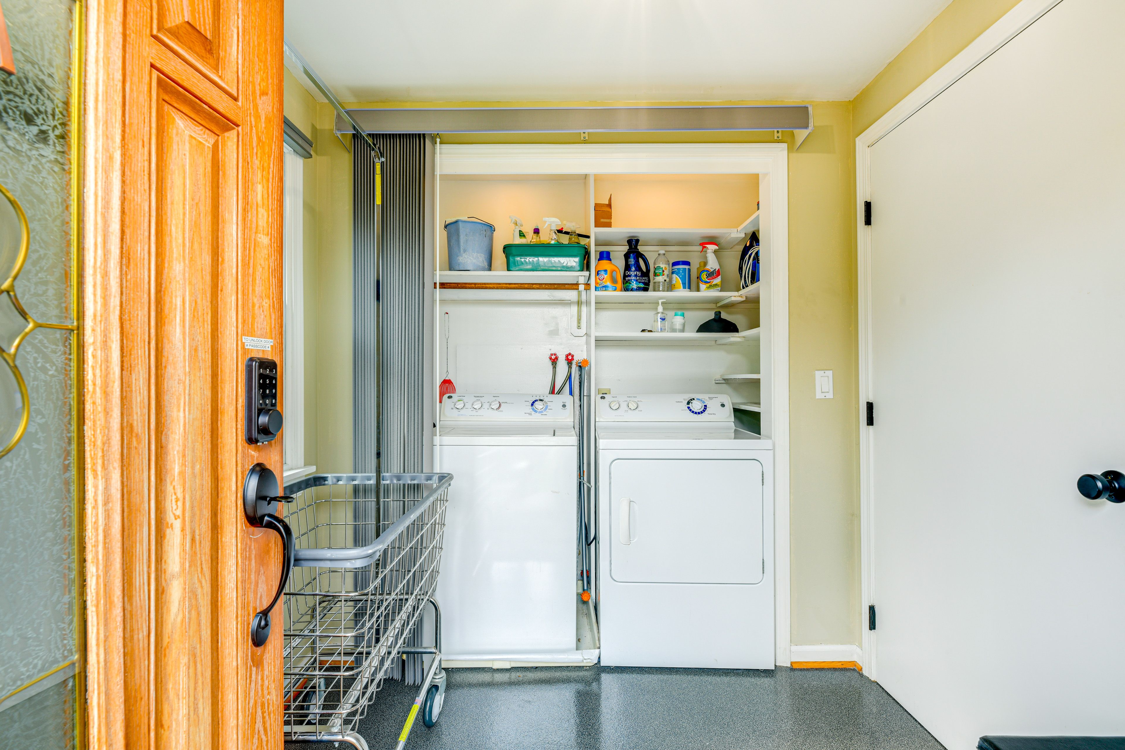 In-Unit Washer & Dryer | Laundry Detergent | Clothes Steamer