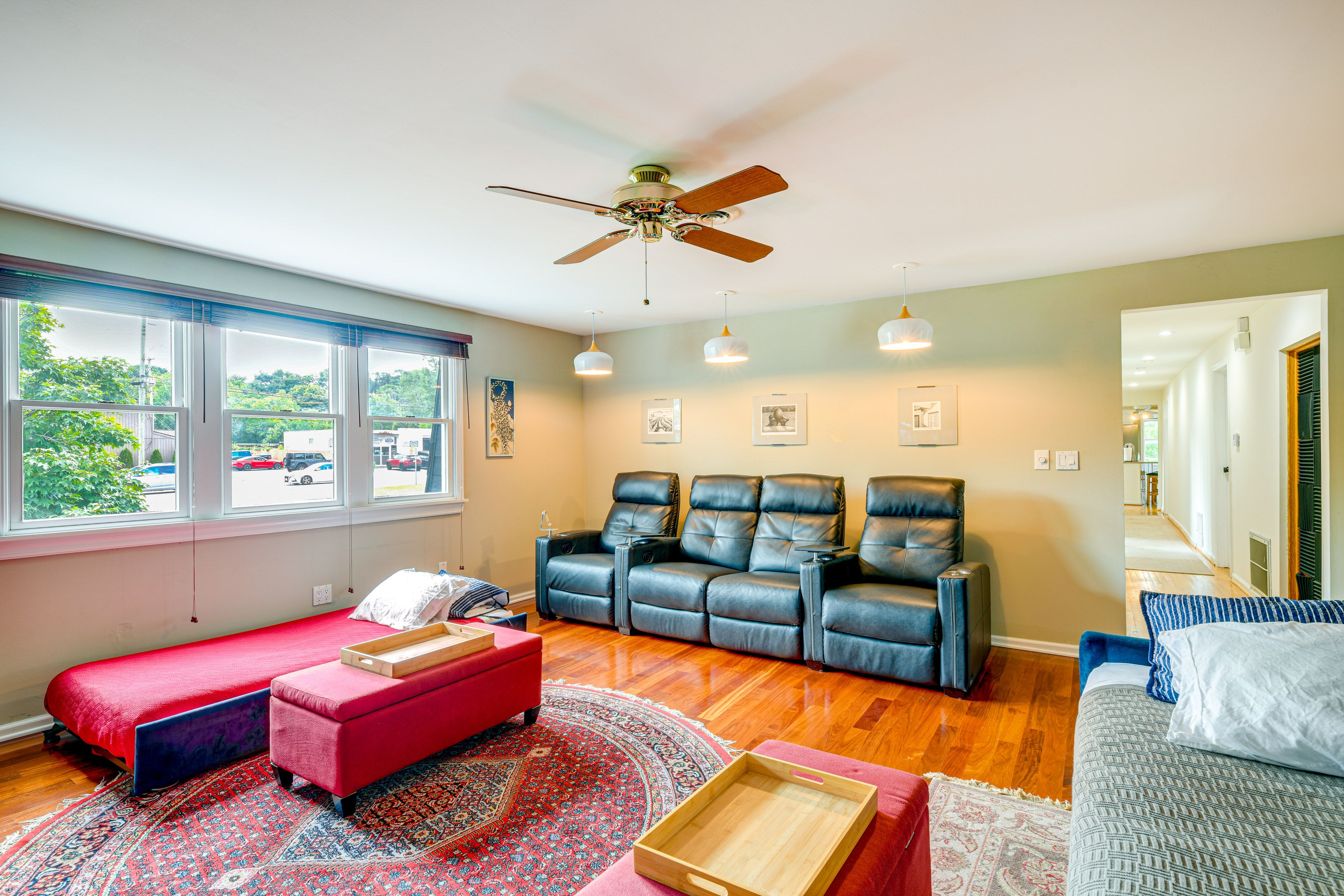 Living Area | Twin Daybed w/ Twin Trundle | Theater-Style Sofa Seating
