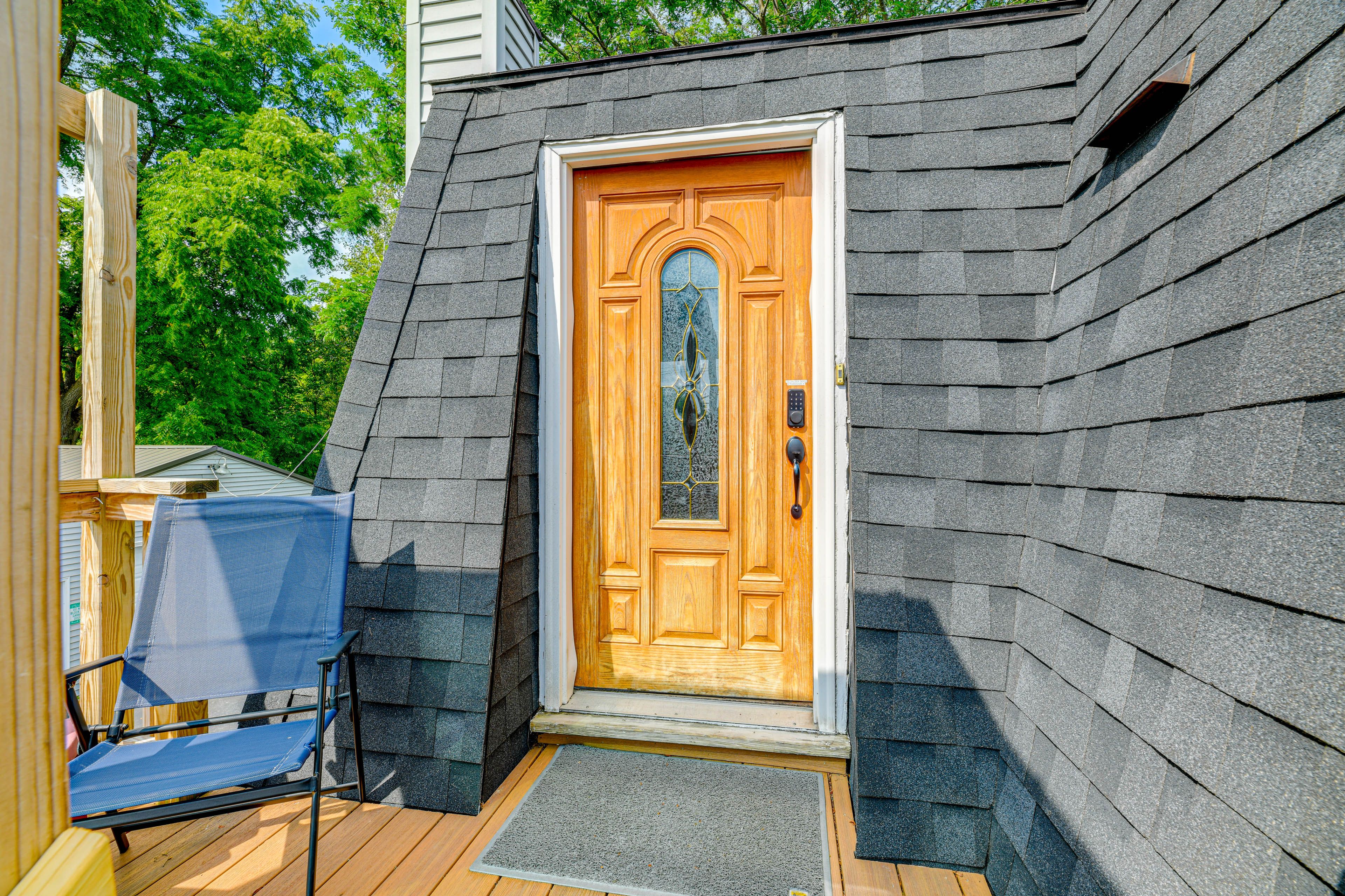Private Deck