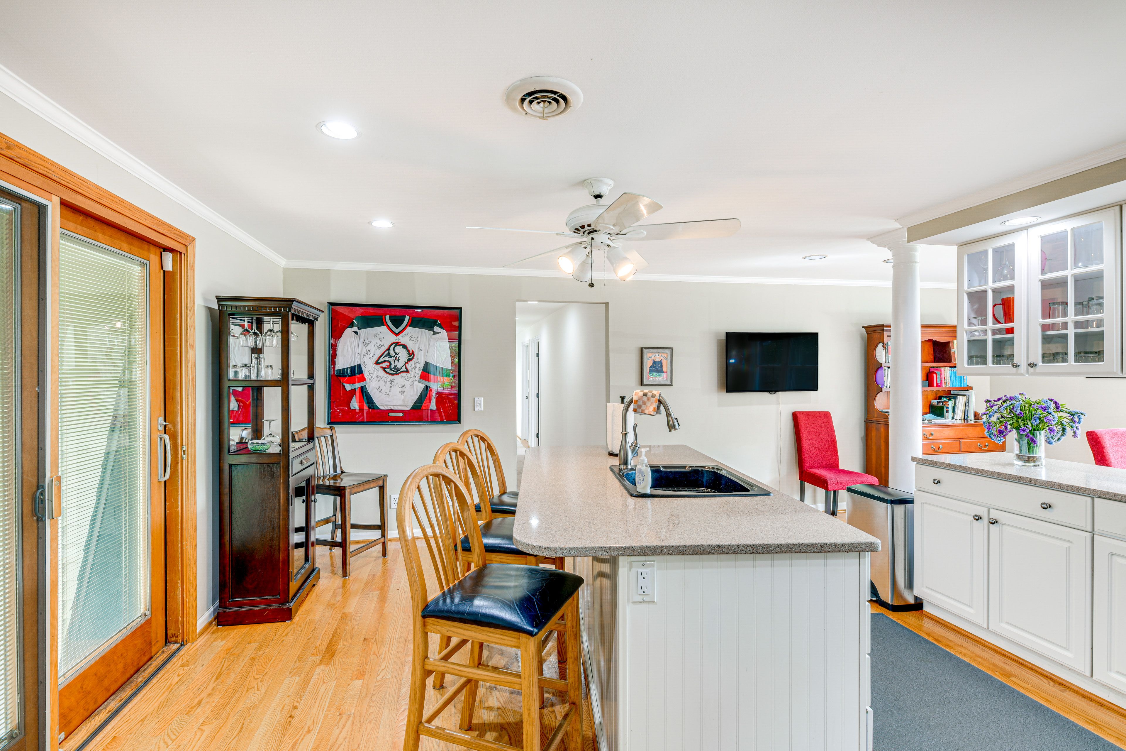 Kitchen | Fully Equipped | Cooking Essentials | Dishware & Flatware