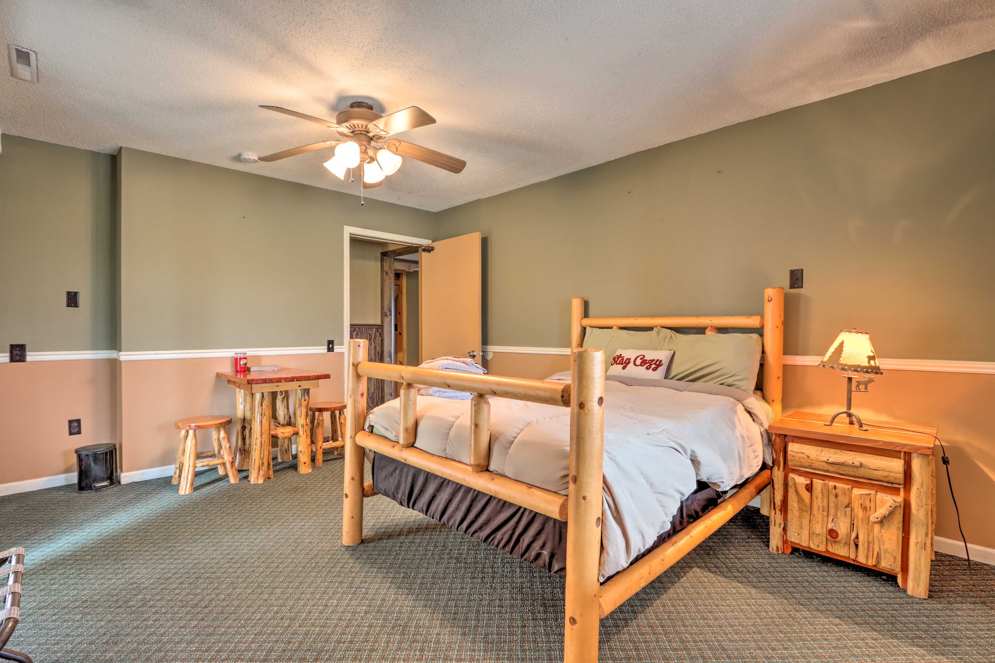 Bedroom 1 | Linens Provided | Pack 'n Play Available