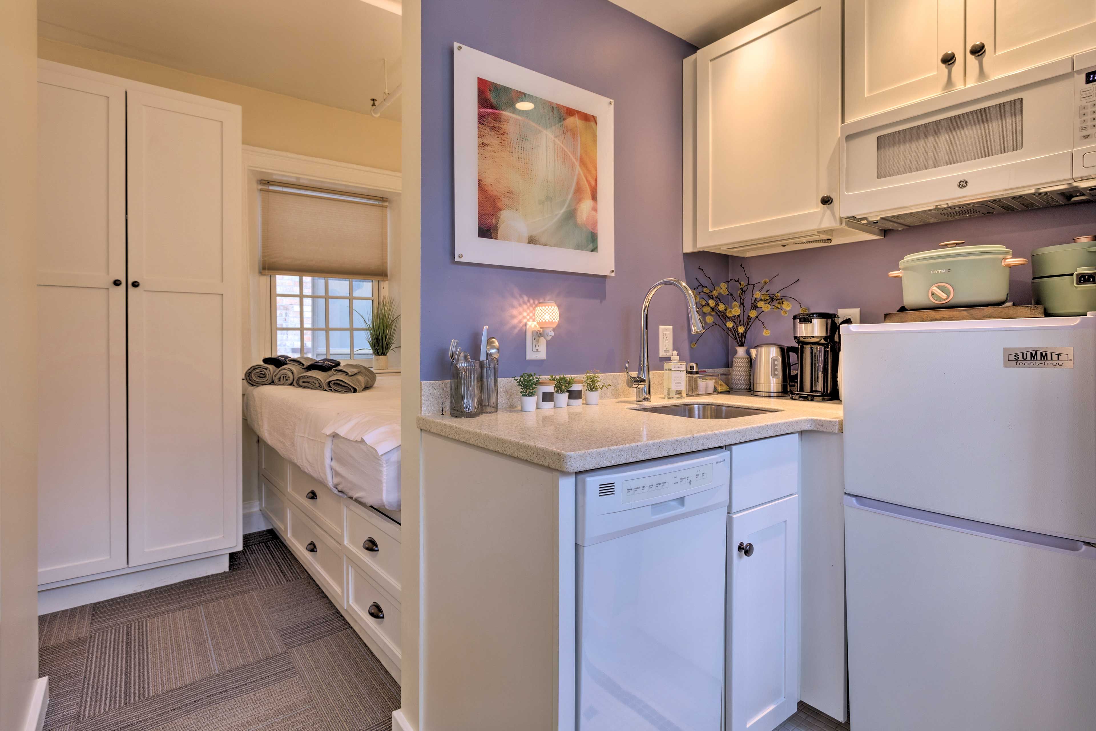 Kitchenette | Fully Equipped | Cooking Basics | Dishware & Flatware