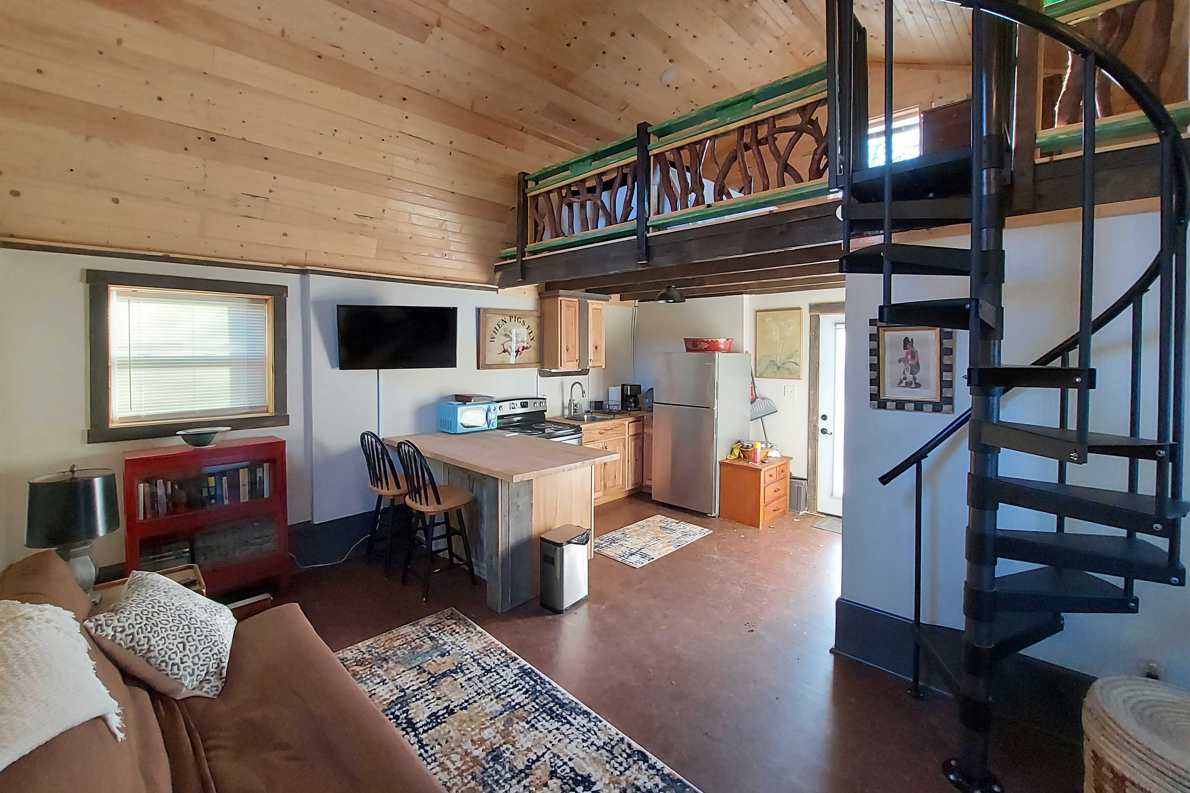 Studio | Futon