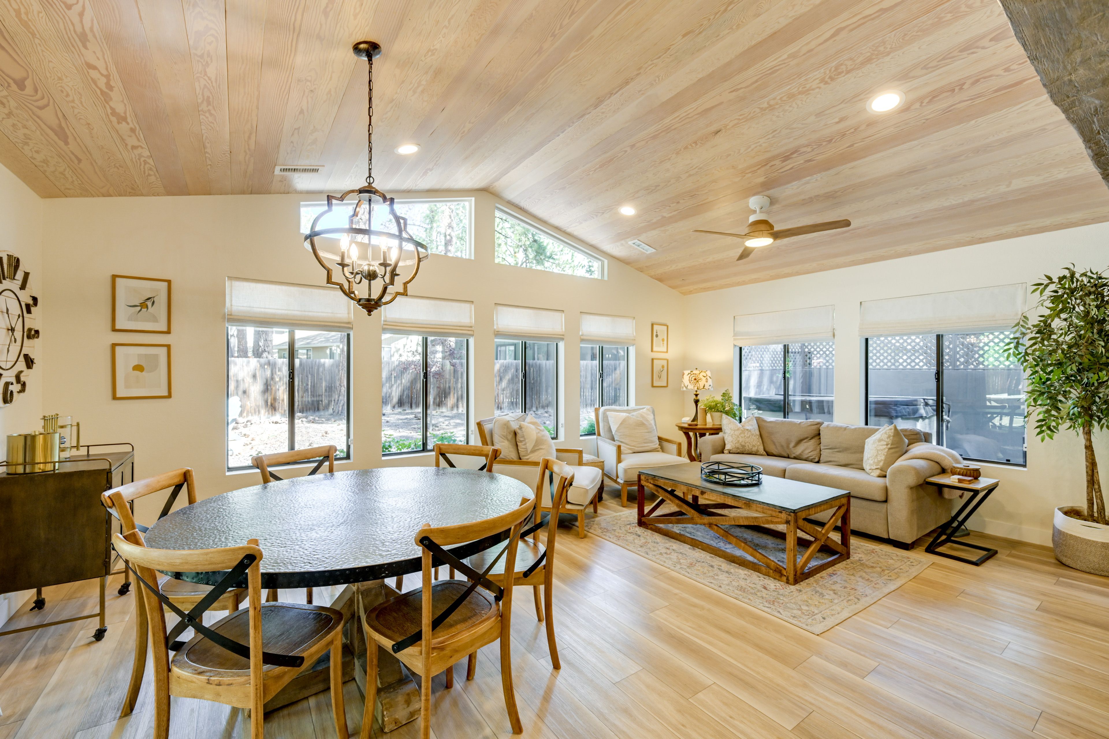 Dining Space | Dishware/Flatware