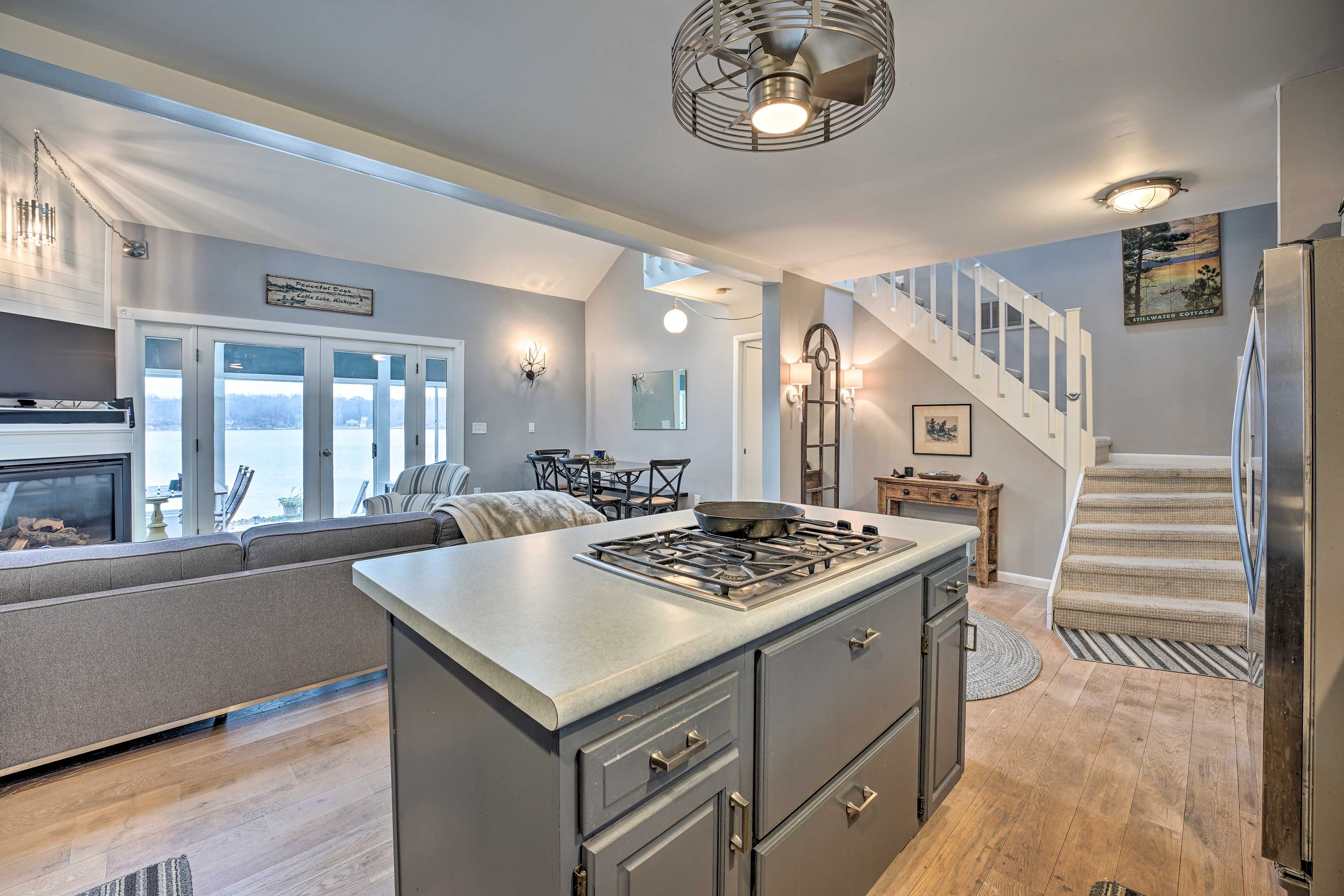 Kitchen | Hot Water Pot