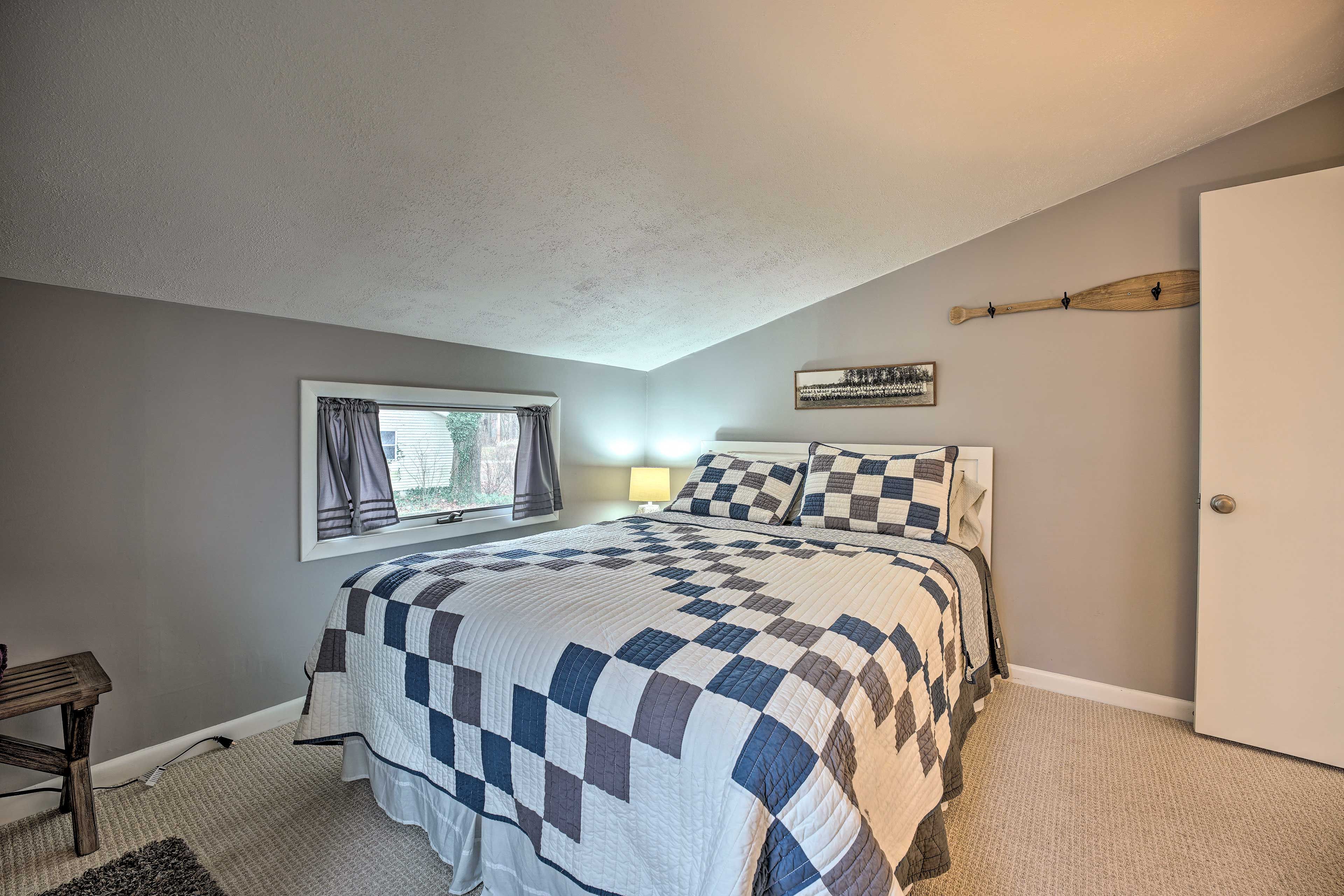 Bedroom 2 | 2nd Floor | Full Bed