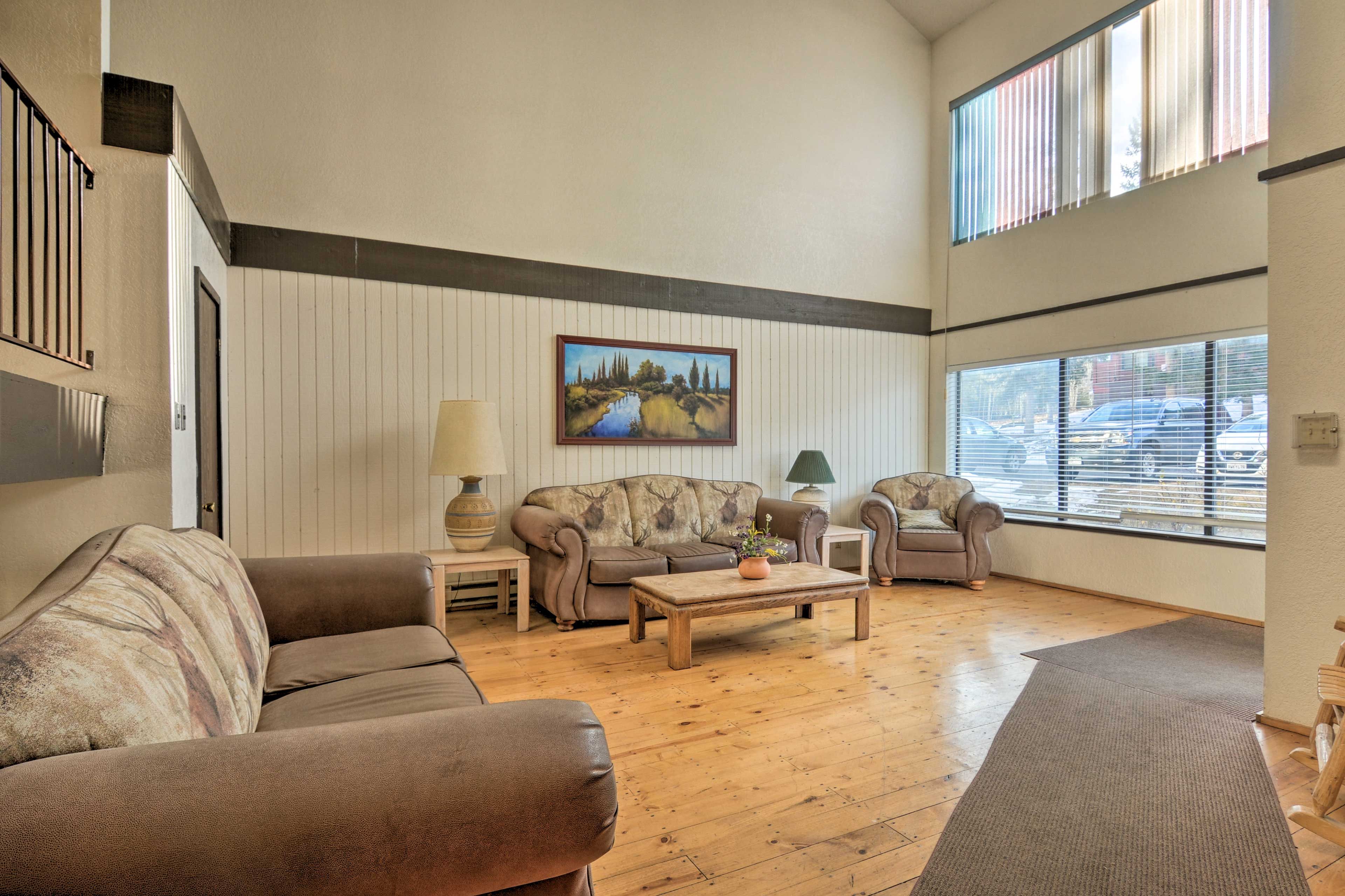 Community Lounge Area