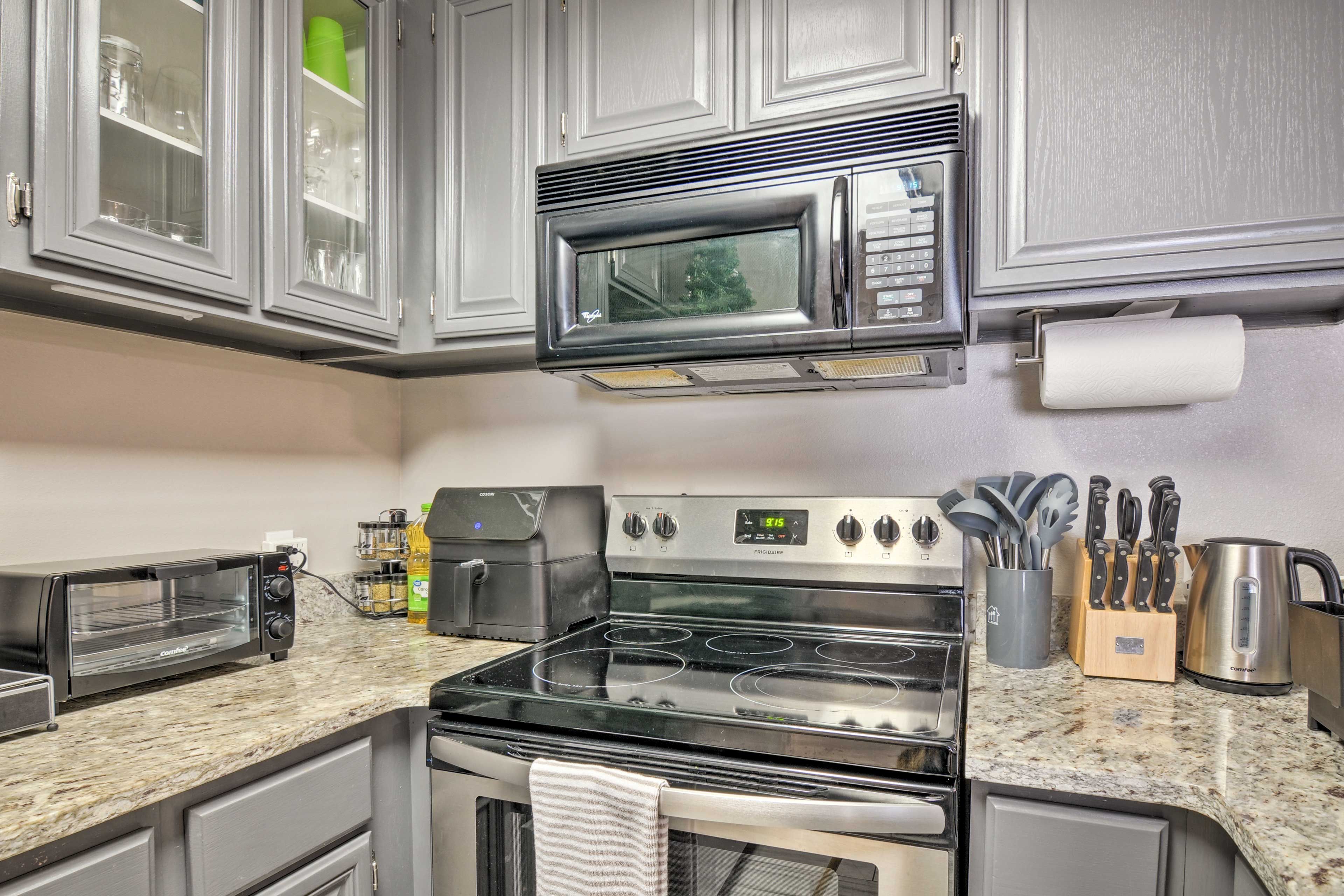 Kitchen | Keurig Coffee Maker | Air Fryer