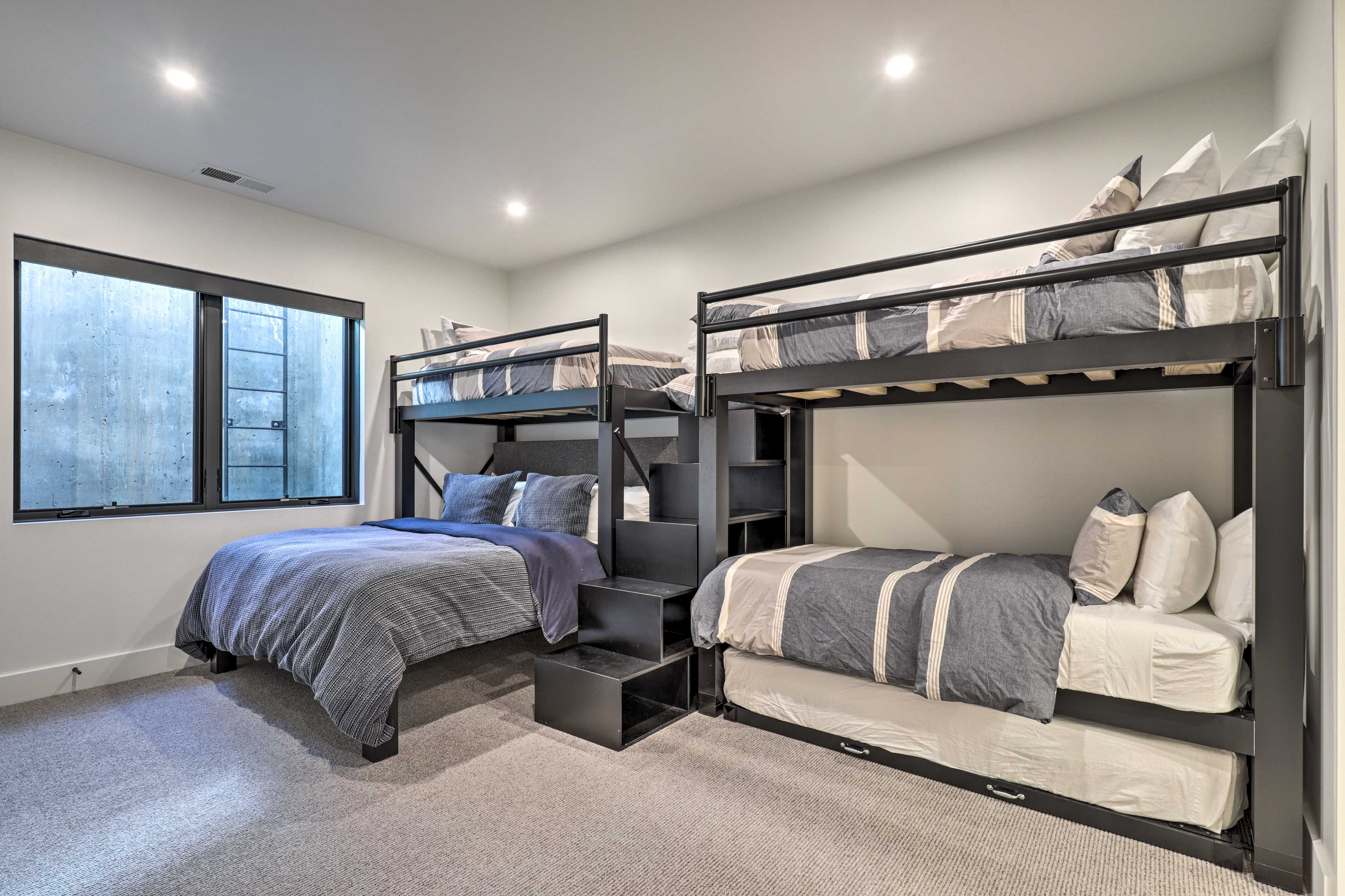 Bedroom 4 | Twin/King Bunk Bed | Twin Bunk Bed w/ Twin Trundle | Basement