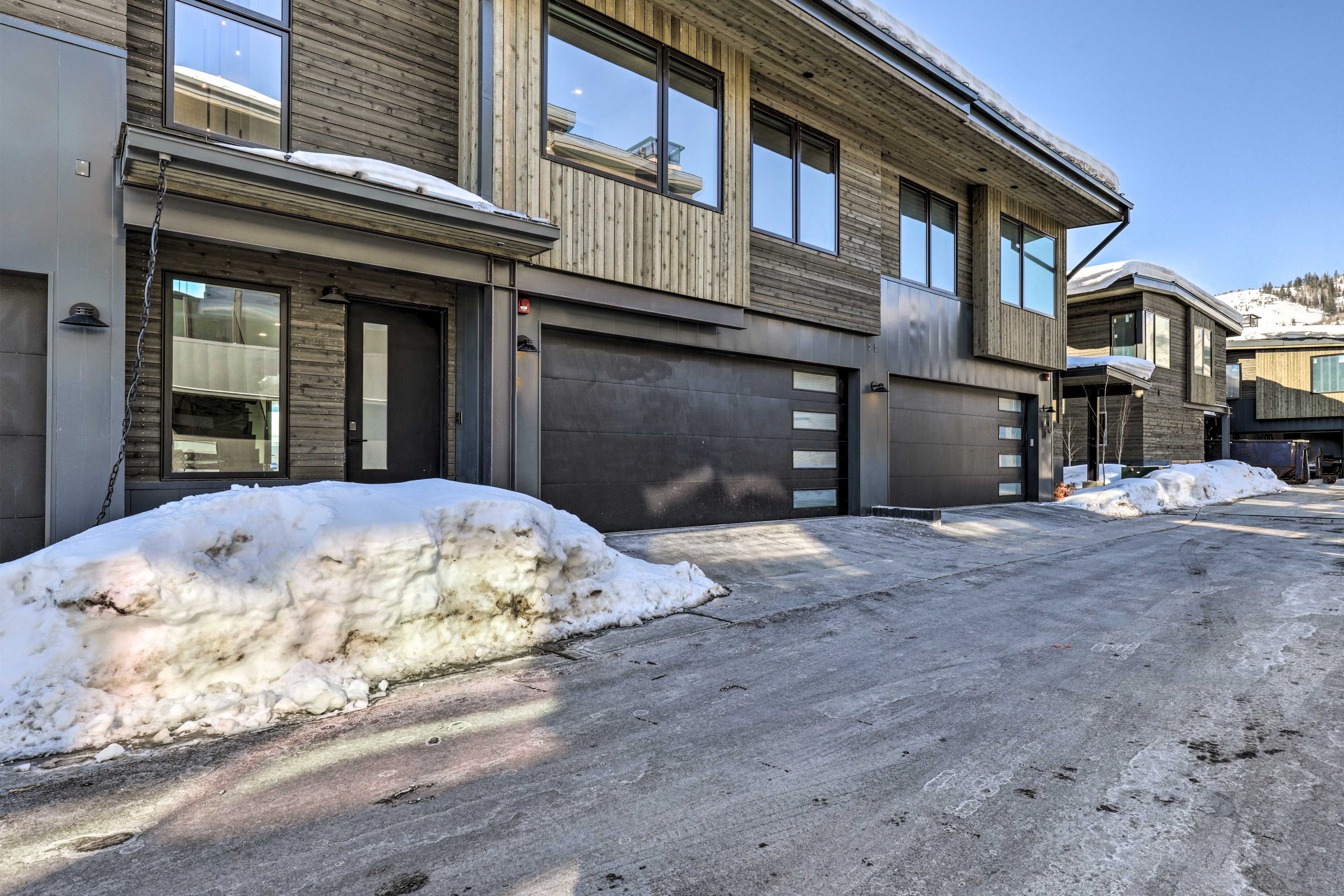 Townhome Exterior | The Ridge at Canyons Village