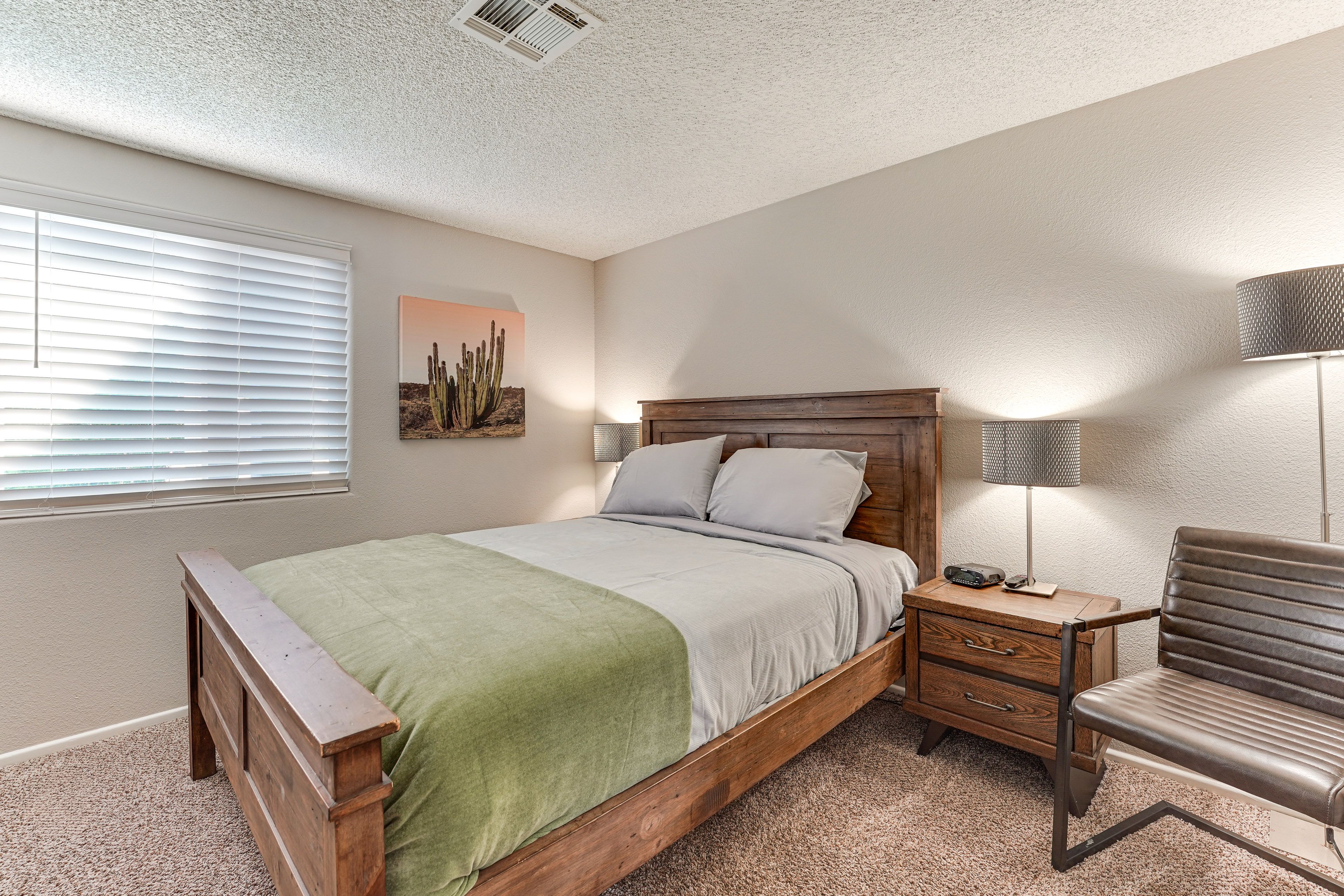 Bedroom 3 | Queen Bed | Smart TV