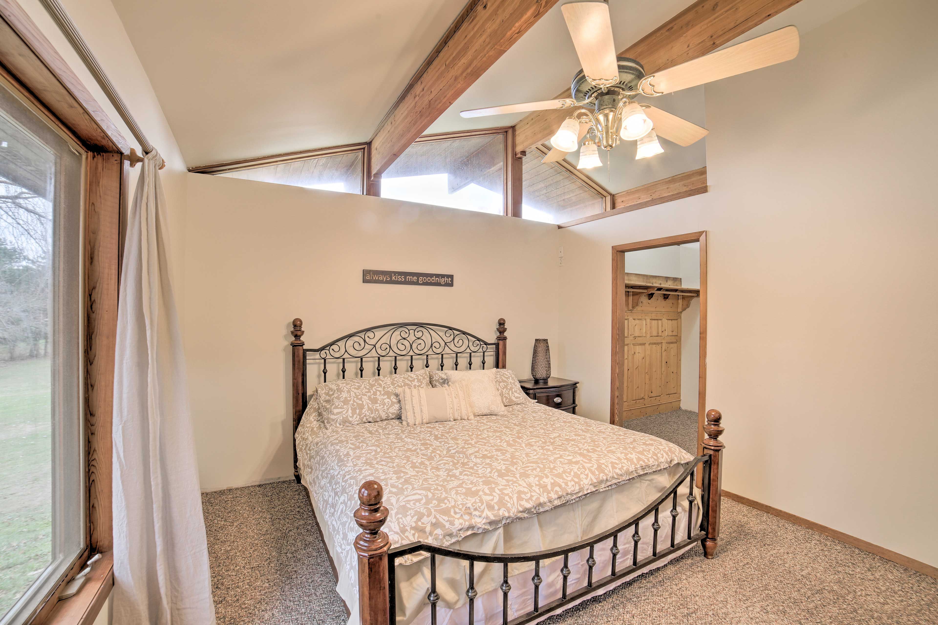 Bedroom 1 | Walk-In Closet