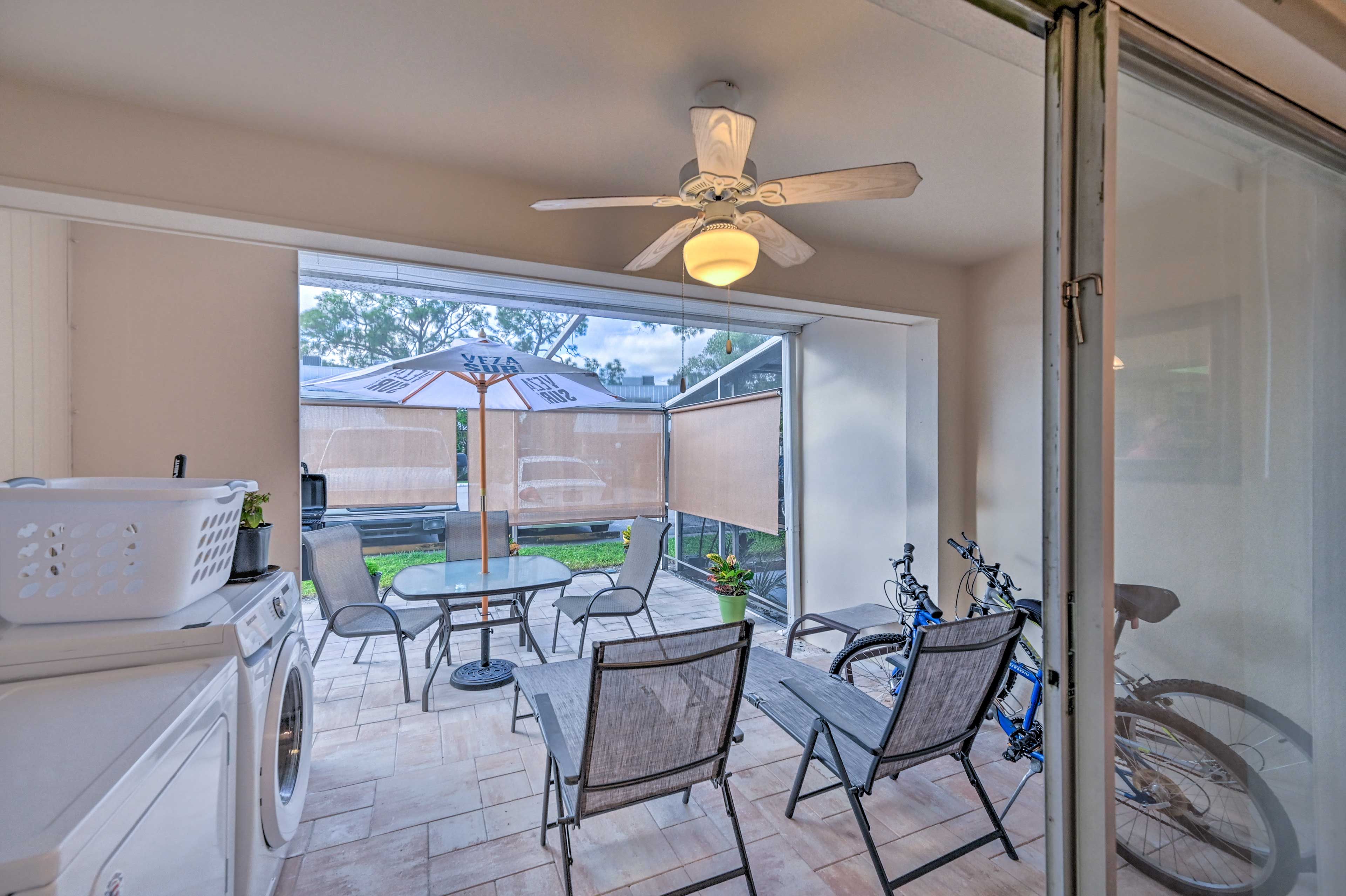 Screened-In Porch | In-Unit Laundry