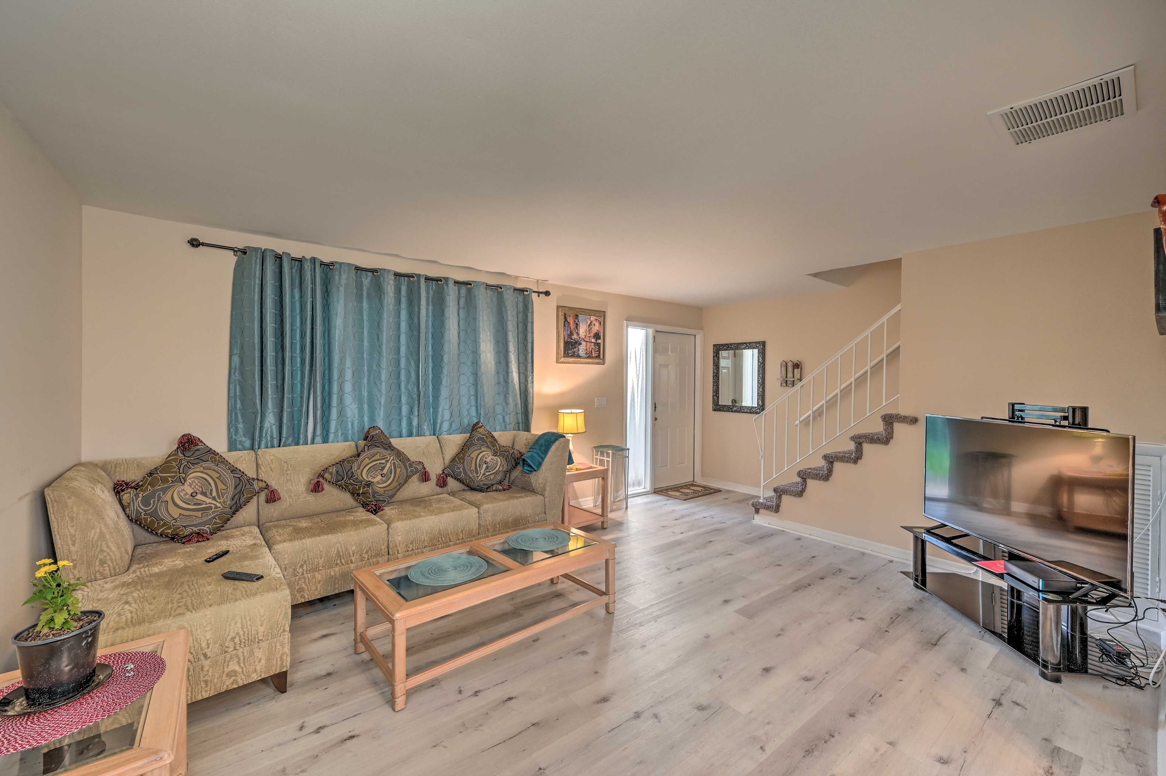 Living Room | 1st Floor | Access via Front Entrance | Flat-Screen TV