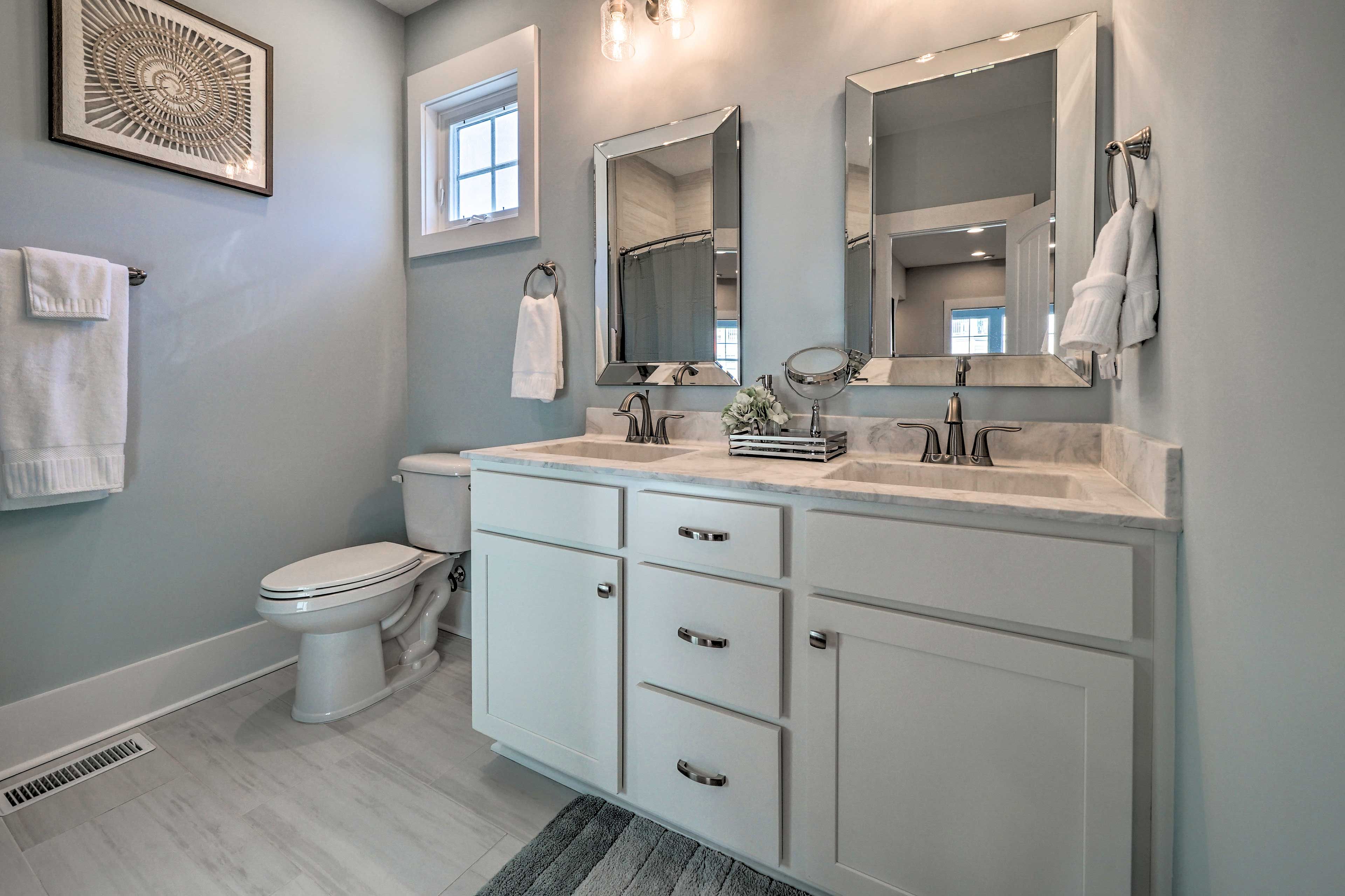 Full Bathroom