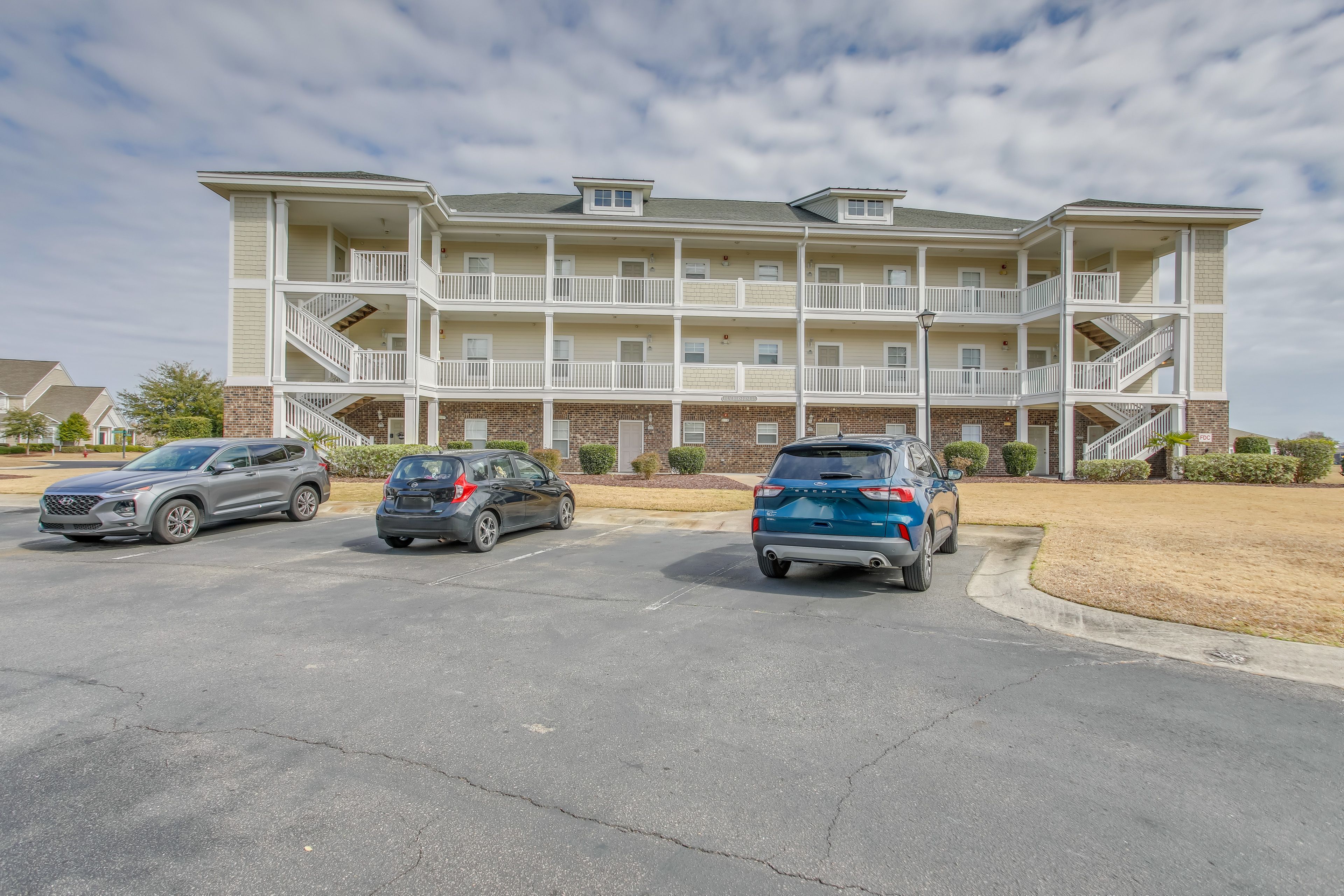 Parking | Community Lot (2 Vehicles)