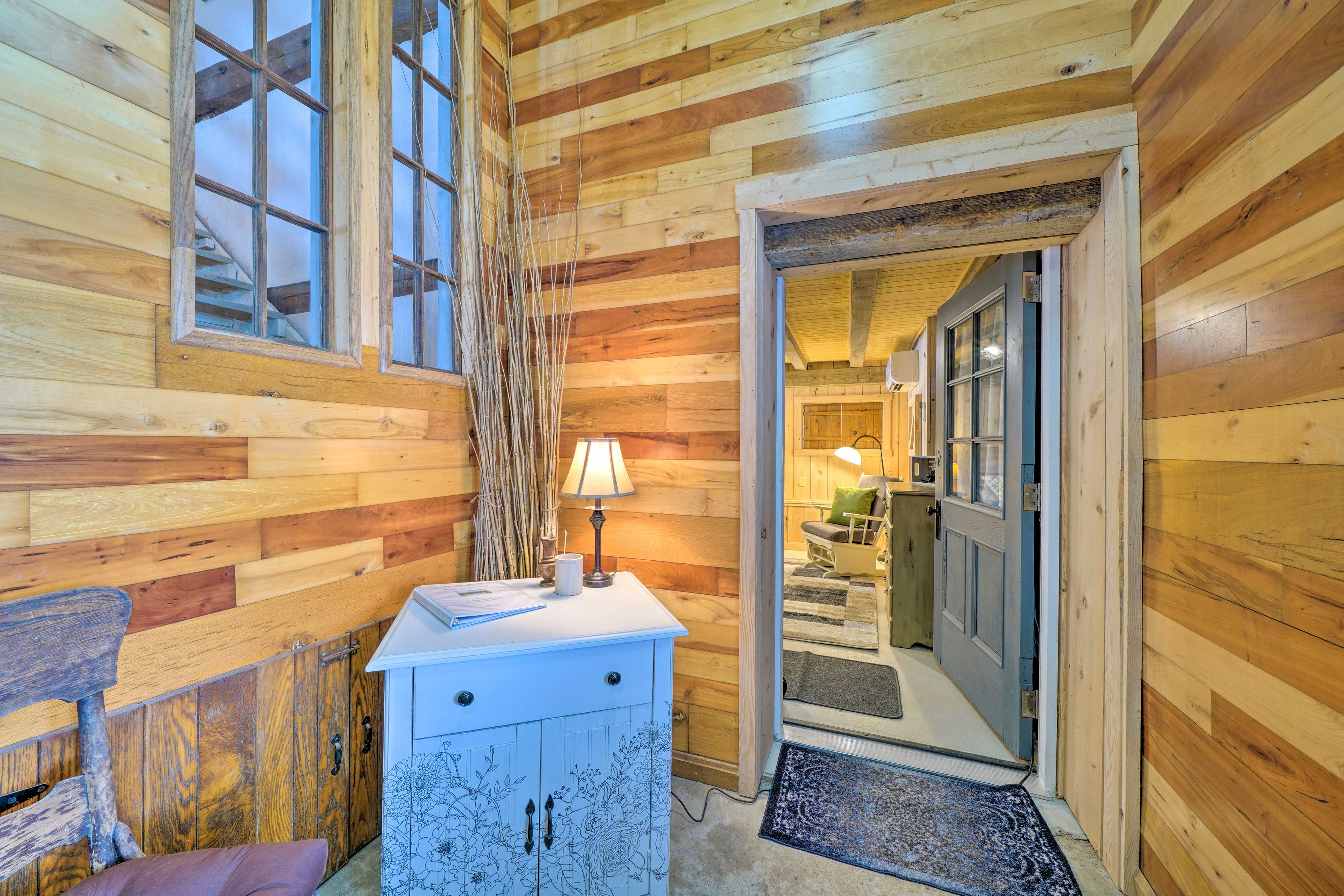 Access to Bedroom 1