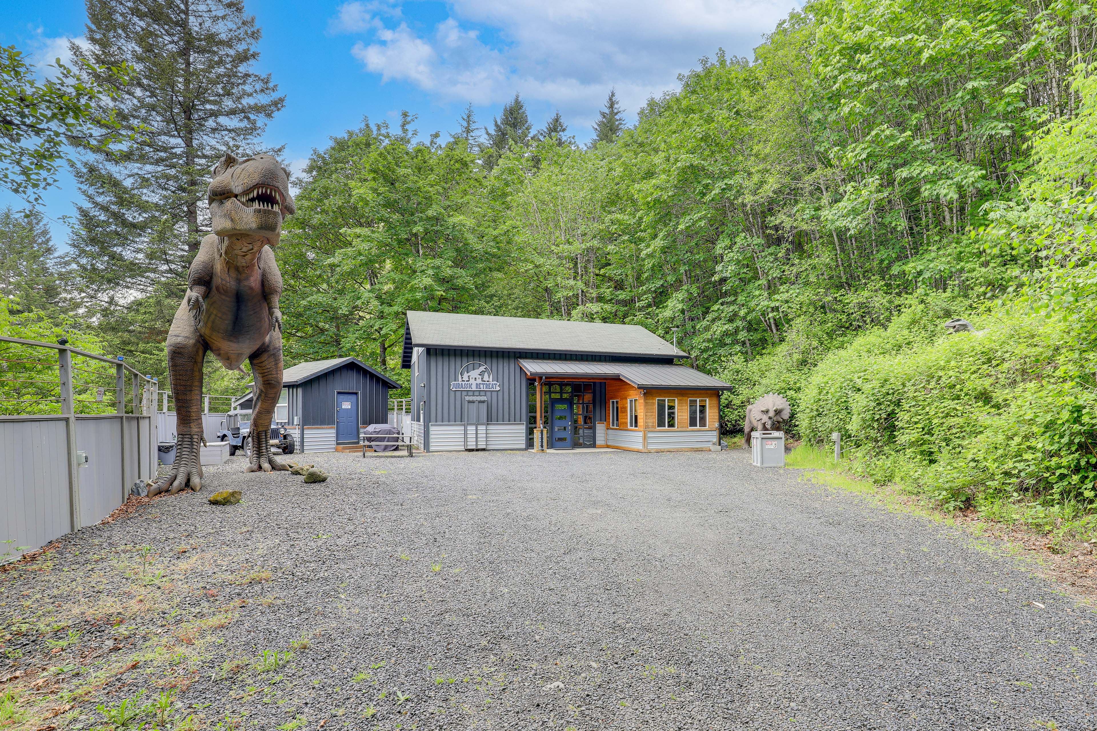 Washougal Vacation Rental | 4BR | 2BA | 2,166 Sq Ft | Step-Free Entry
