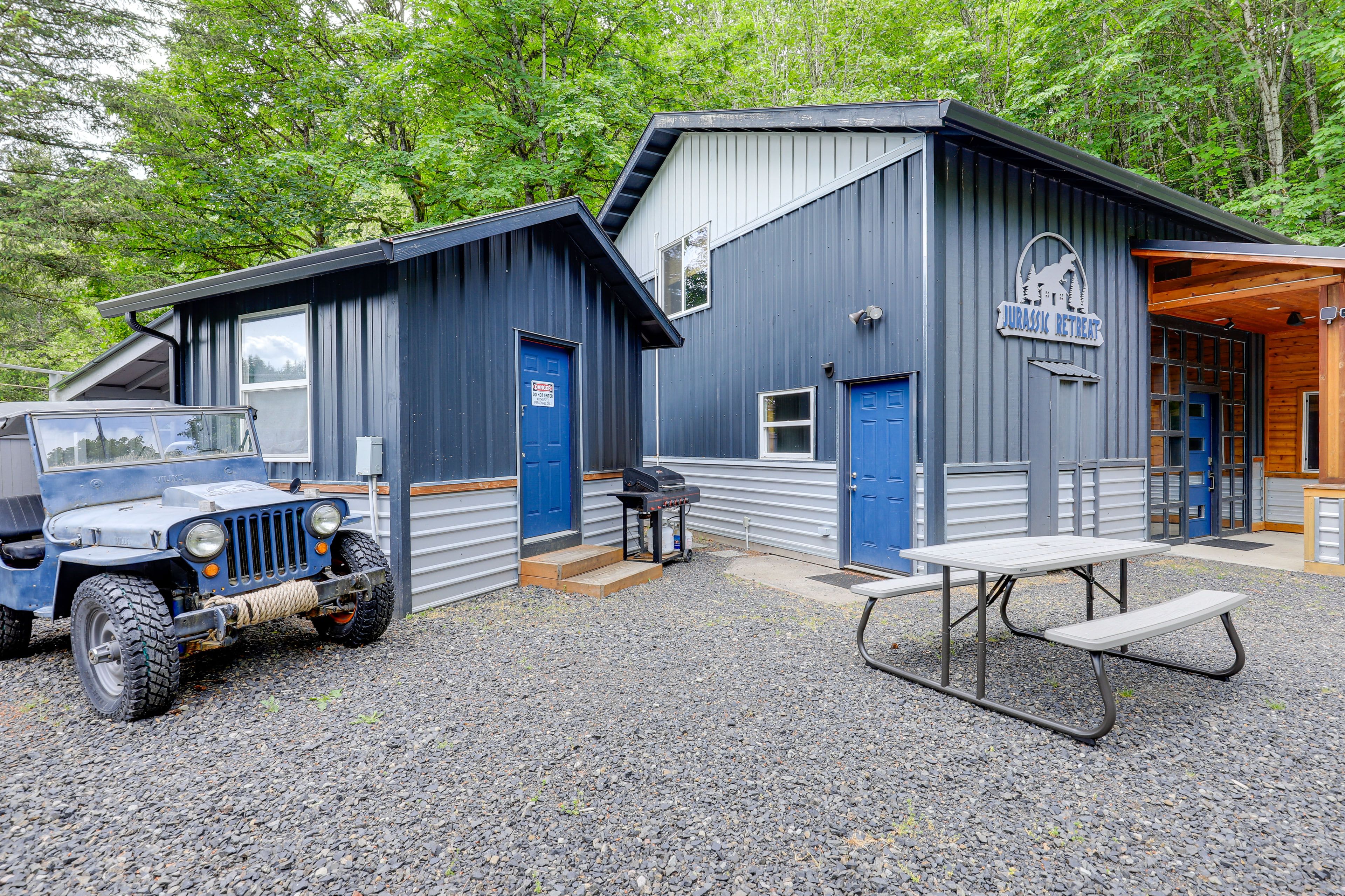 Outdoor Dining Area