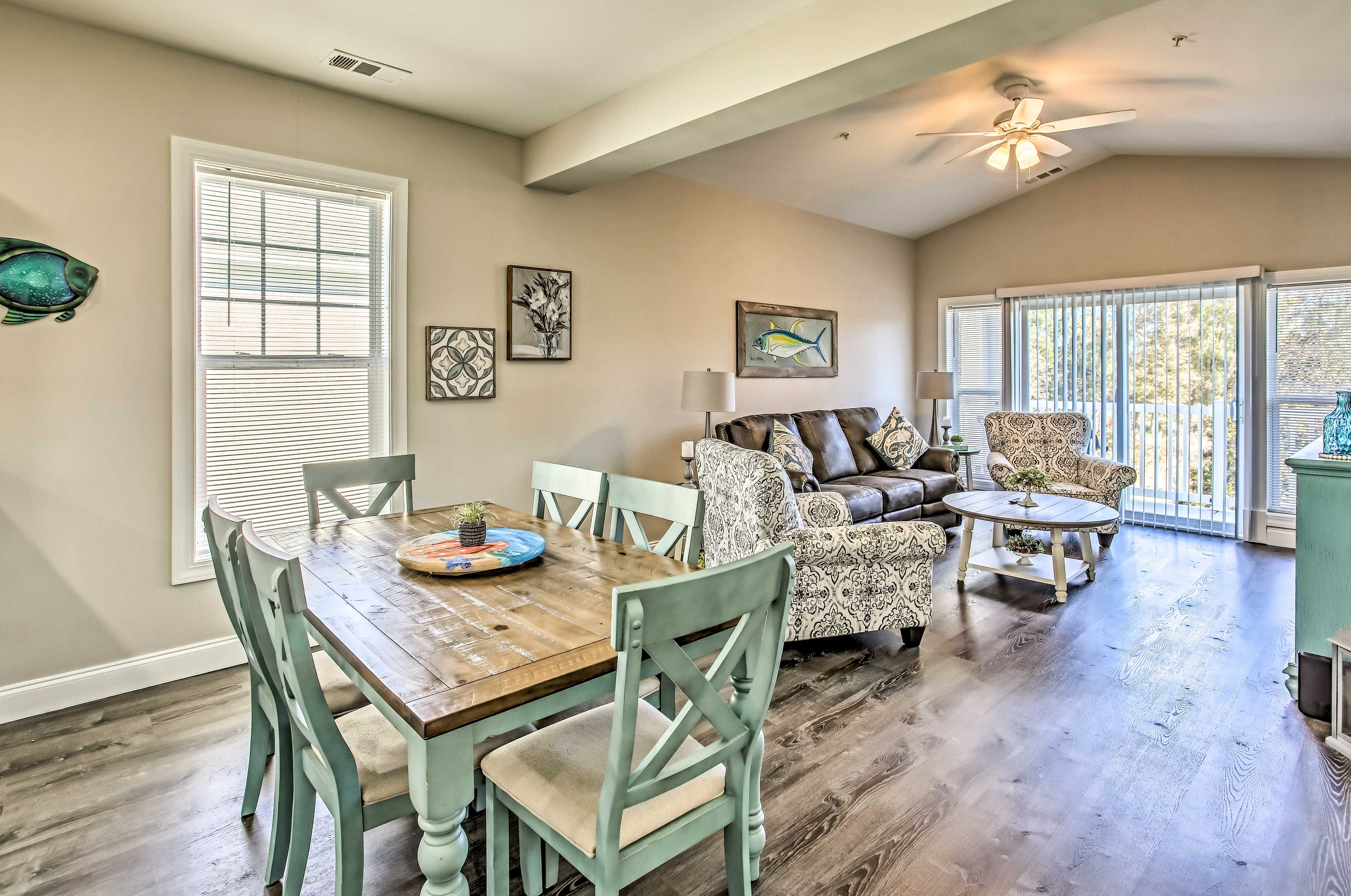 Main Living Space | Open-Concept Interior