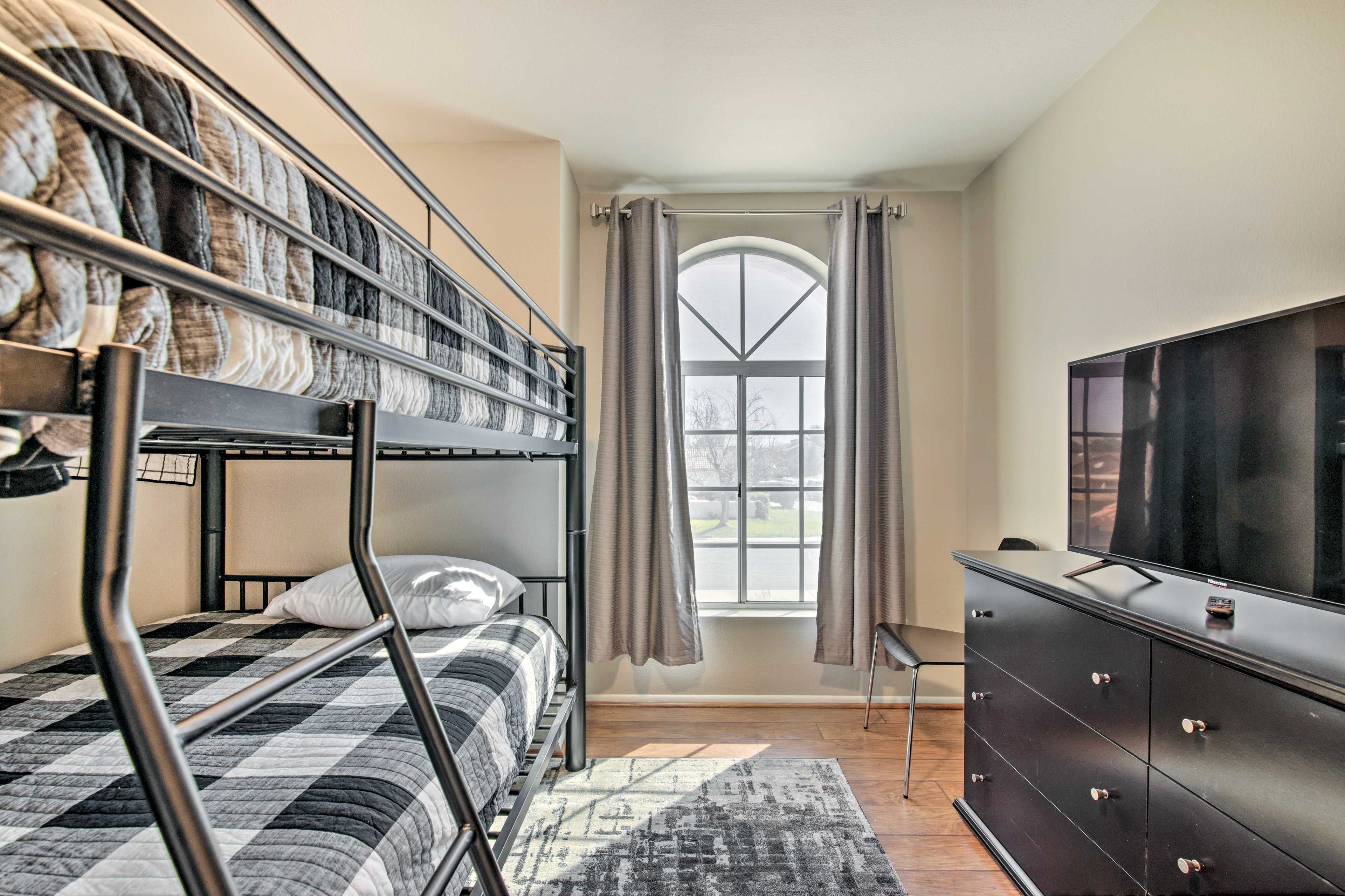 Bedroom 5 | 2 Full Bunk Beds